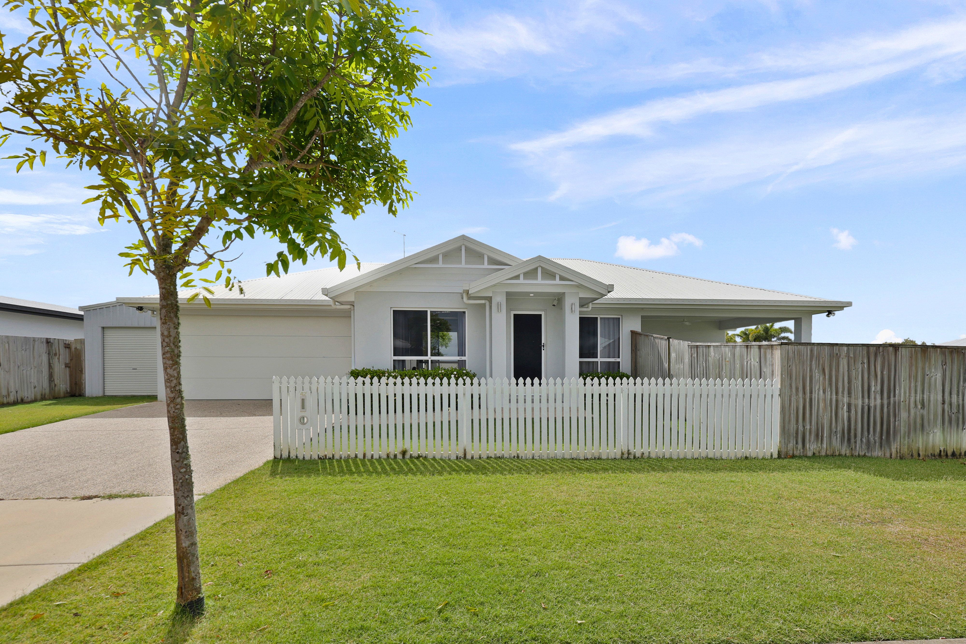 42 Beachwood Circuit, Bakers Creek - Image 1