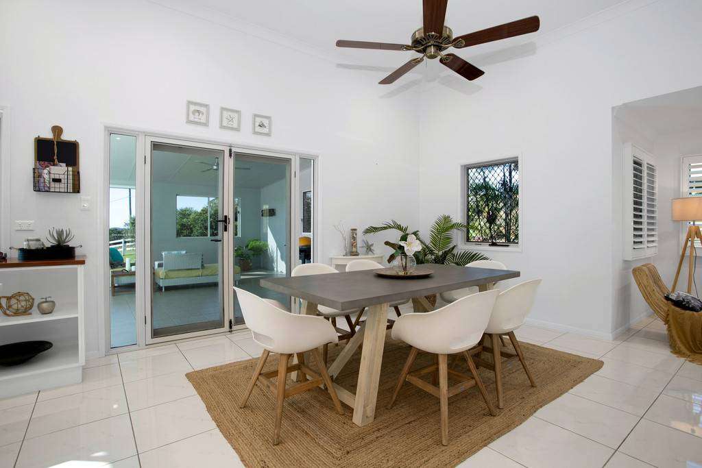 45 Moonlight Drive, Sarina - Thumbnail 5