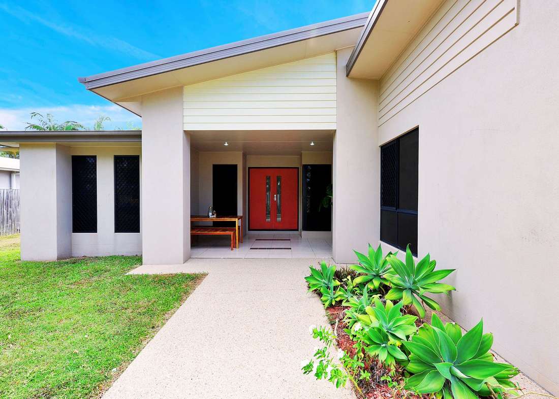 7 Corella Way