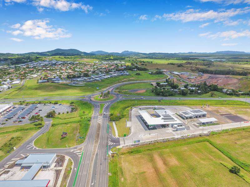 44 Douglas Crescent, Rural View - Thumbnail 4