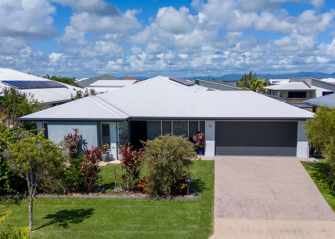 19 Benarid Drive, Ooralea - Thumbnail 2