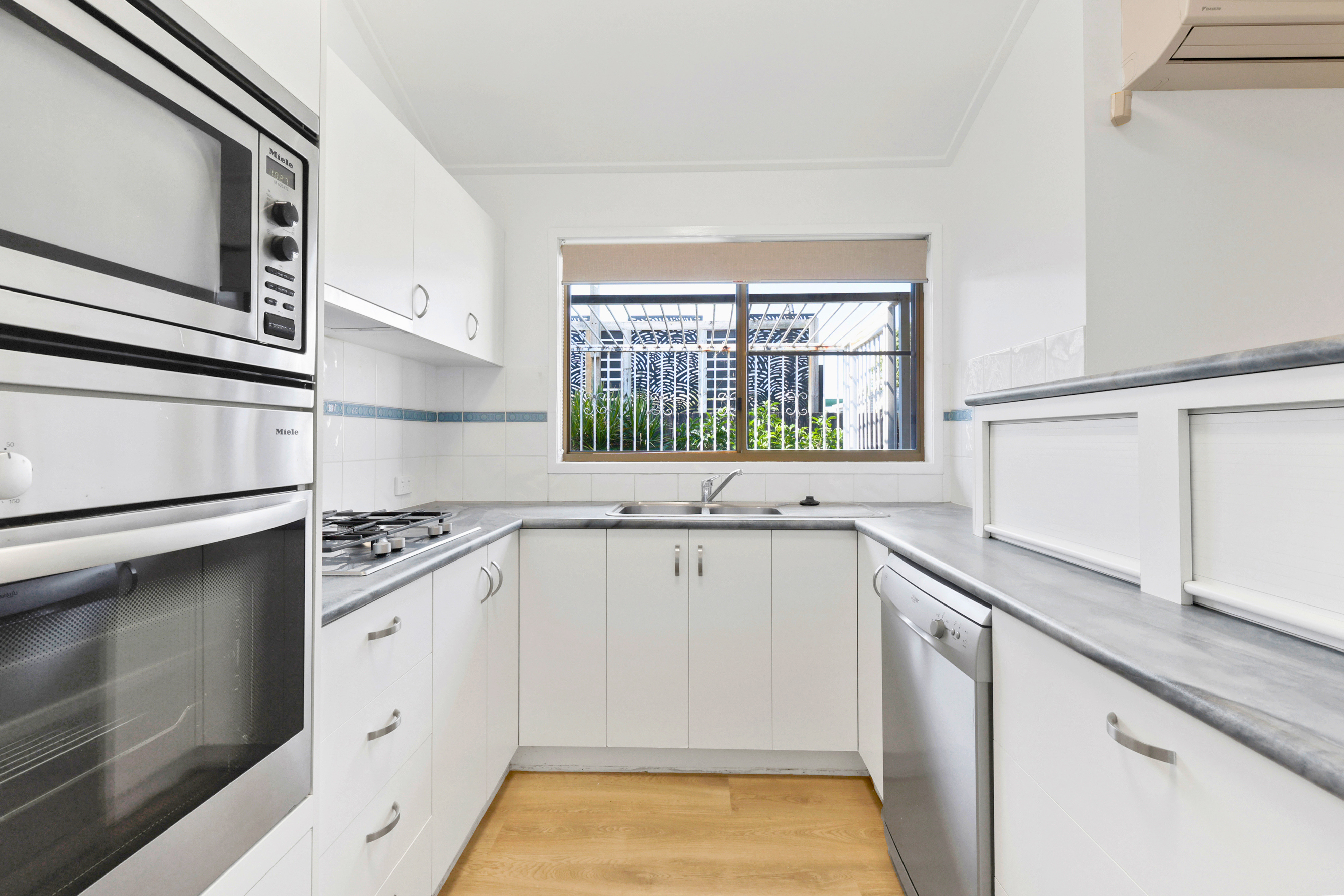 3/69 Brisbane Street, Mackay - Image 1