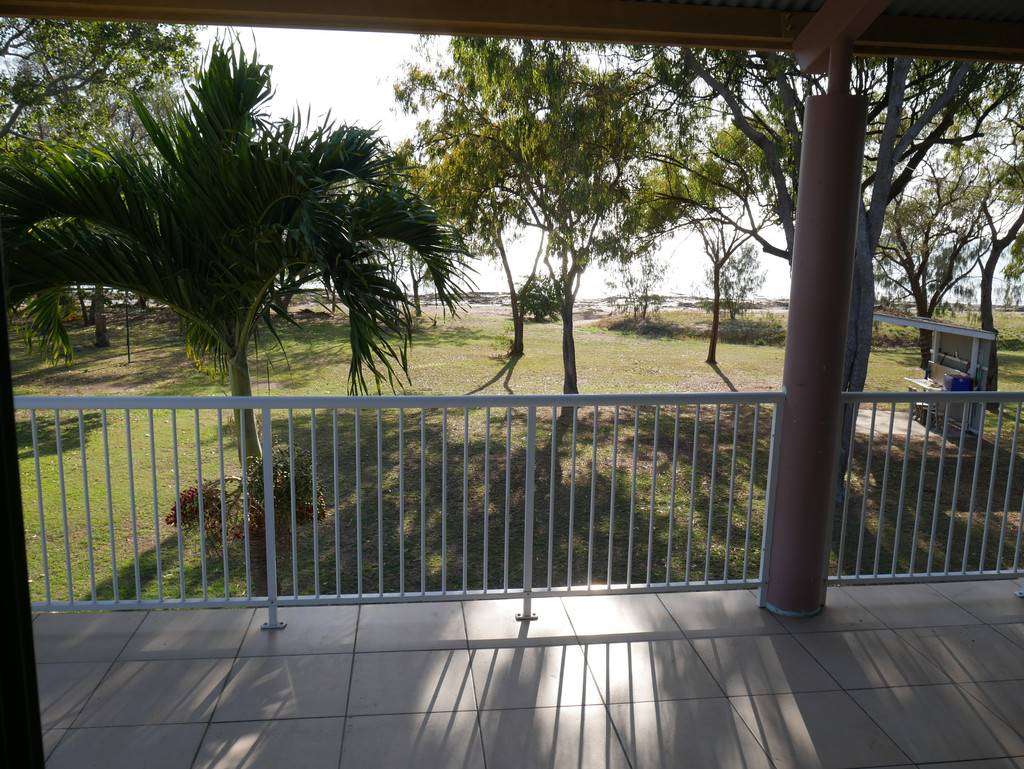 90 Colonial Drive, Clairview - Thumbnail 5