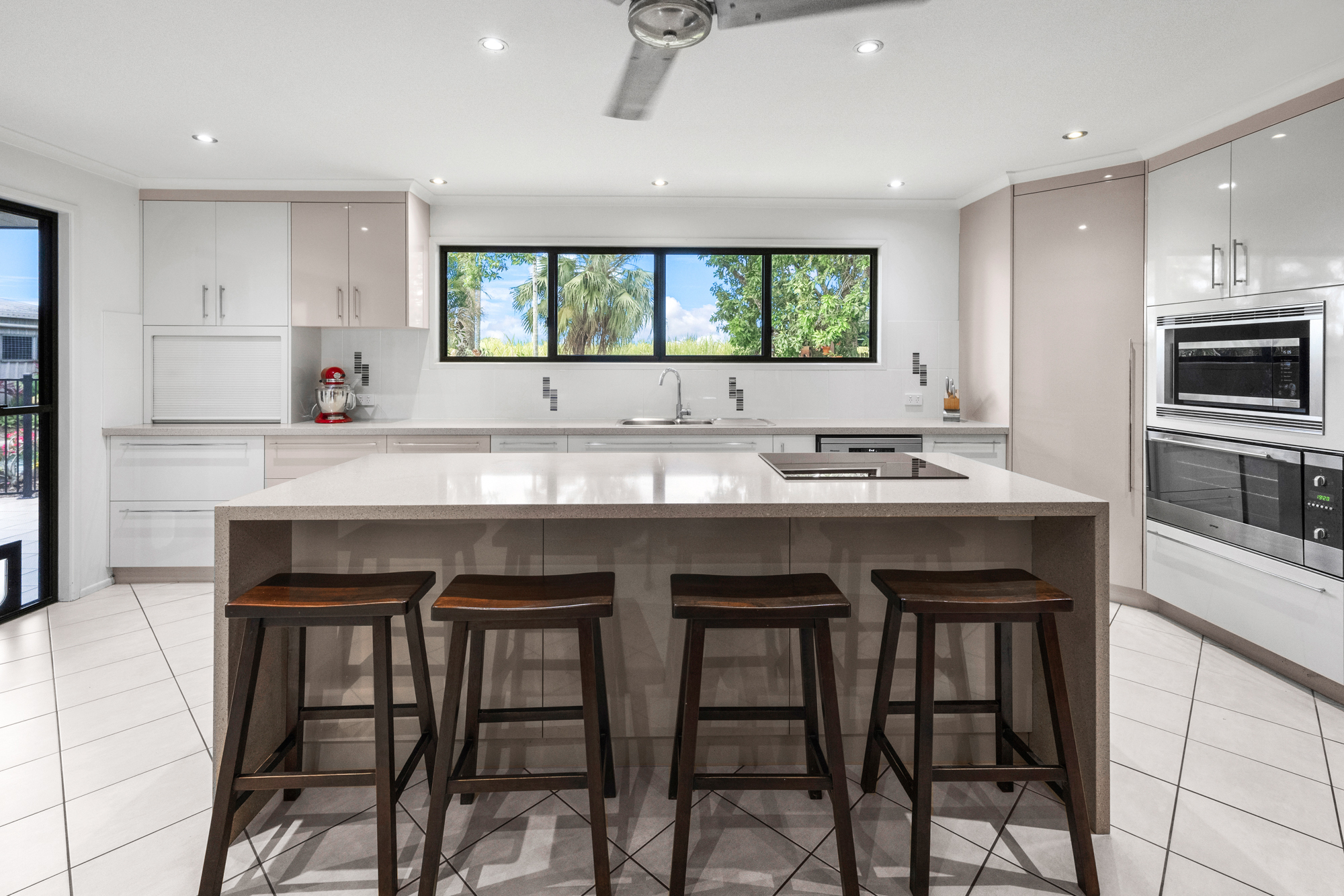 122 Mackay Eungella Road, Alexandra - Thumbnail 3