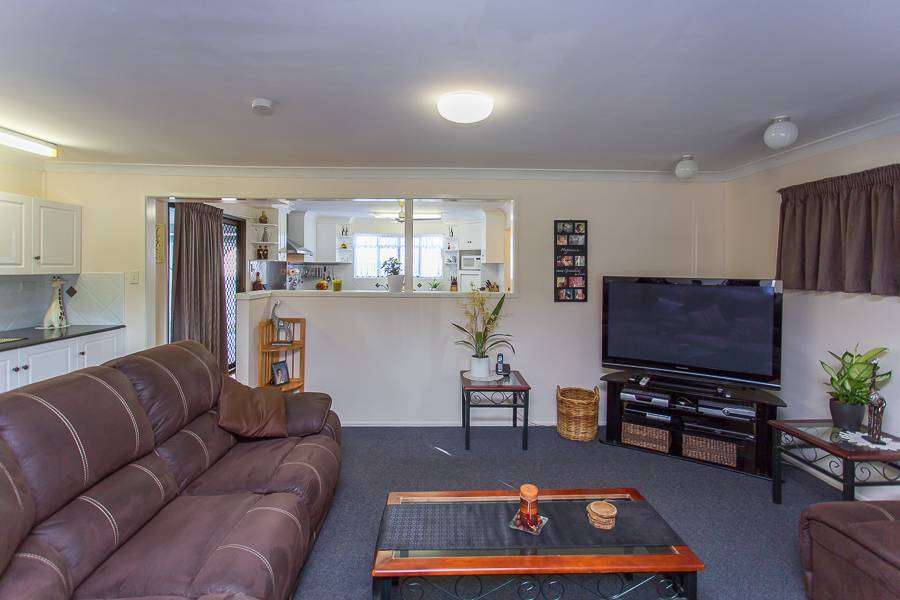 Photo 6 of 5 Ramsay Court, Beaconsfield