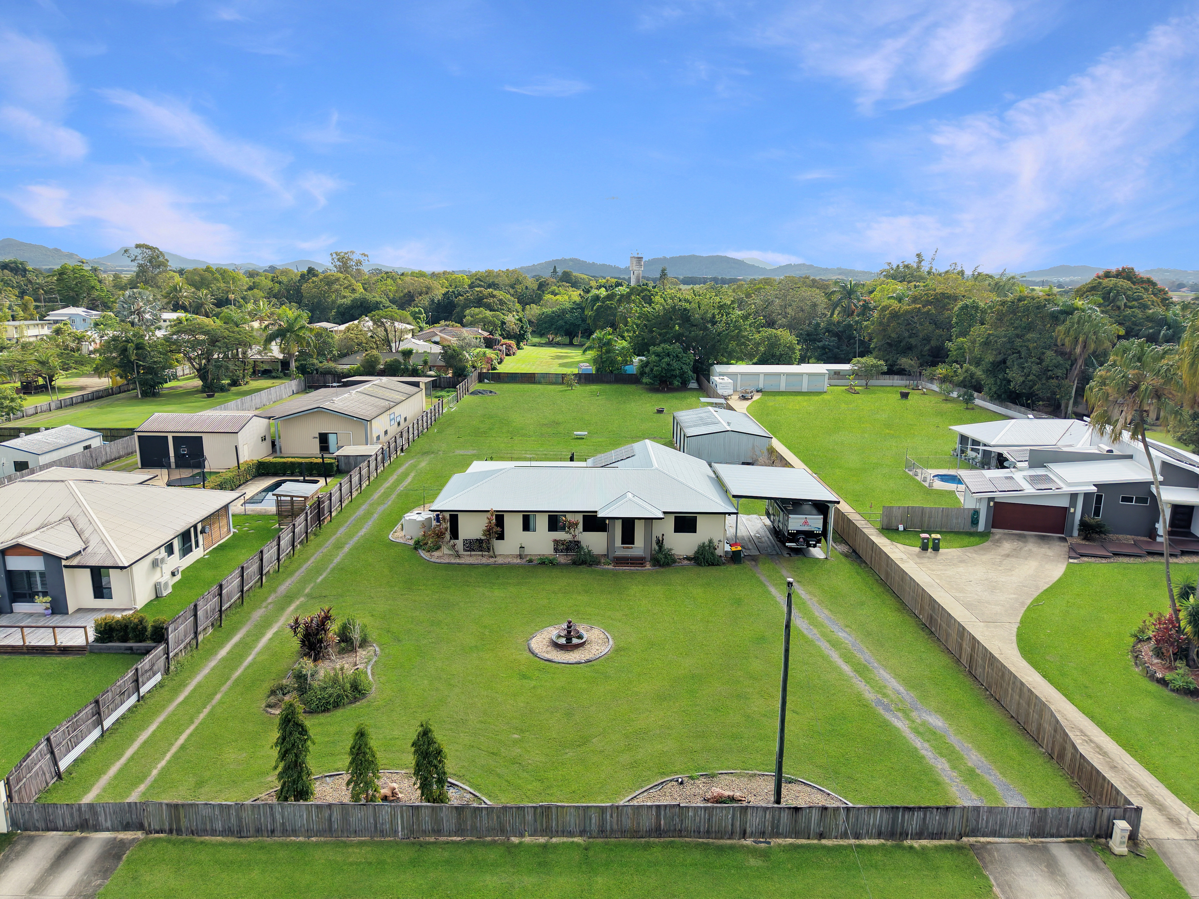 15 Perry Road, Walkerston - Thumbnail 2