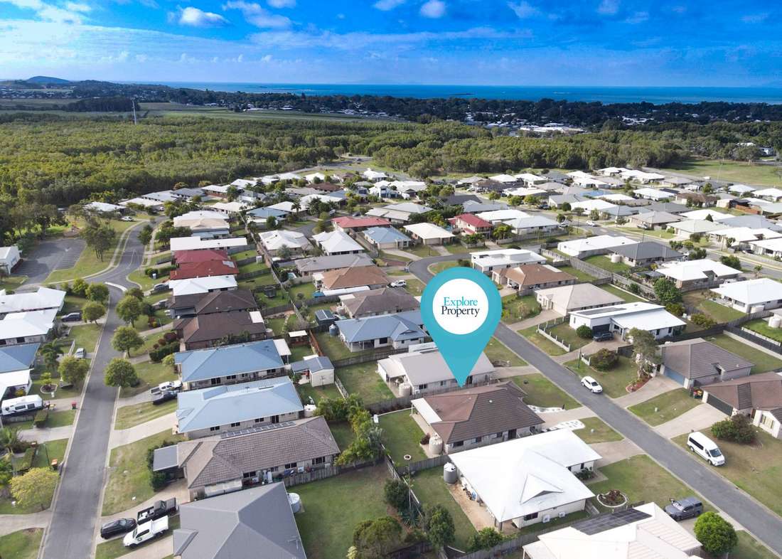7 Crestview Crescent, Bucasia - Image 1