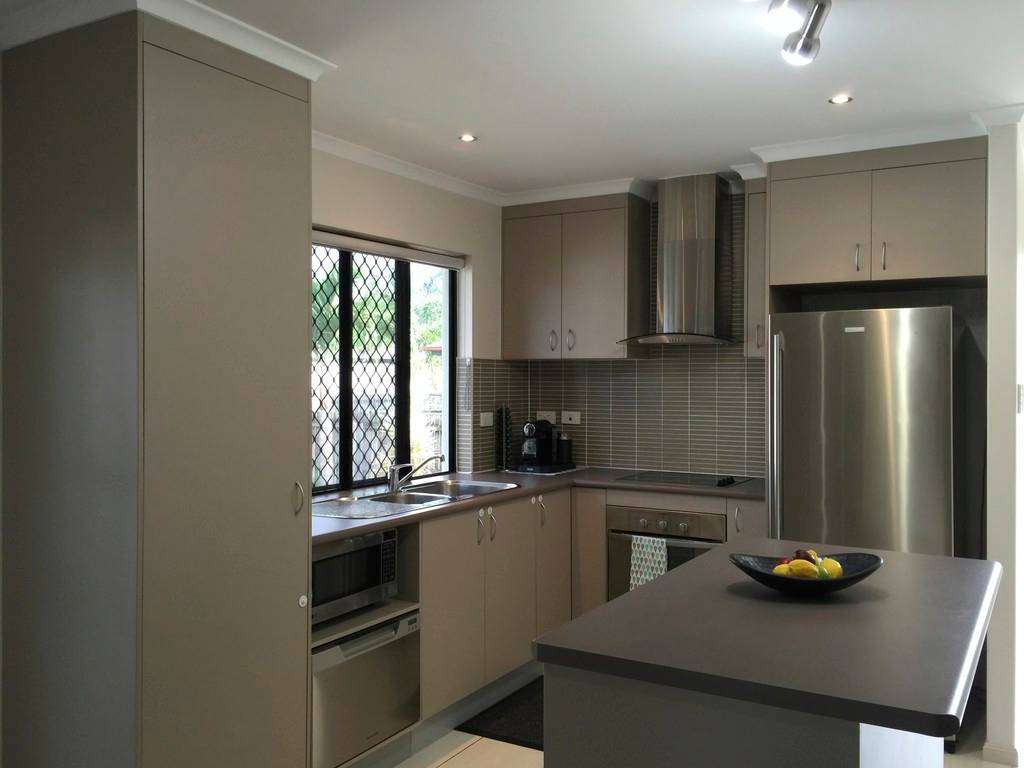 Photo 2 of 2/22 Canberra Street, North Mackay