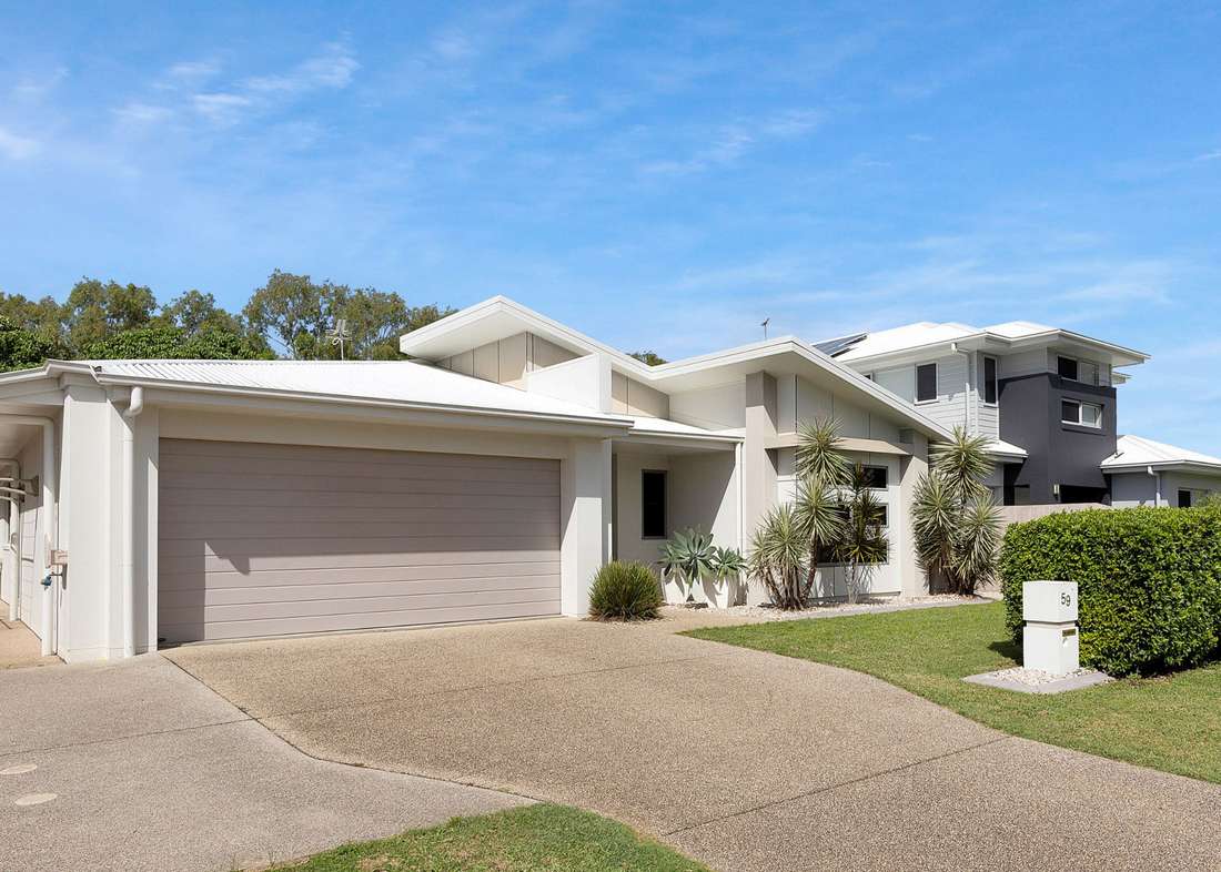 59 Corella Way, Blacks Beach - Thumbnail 3