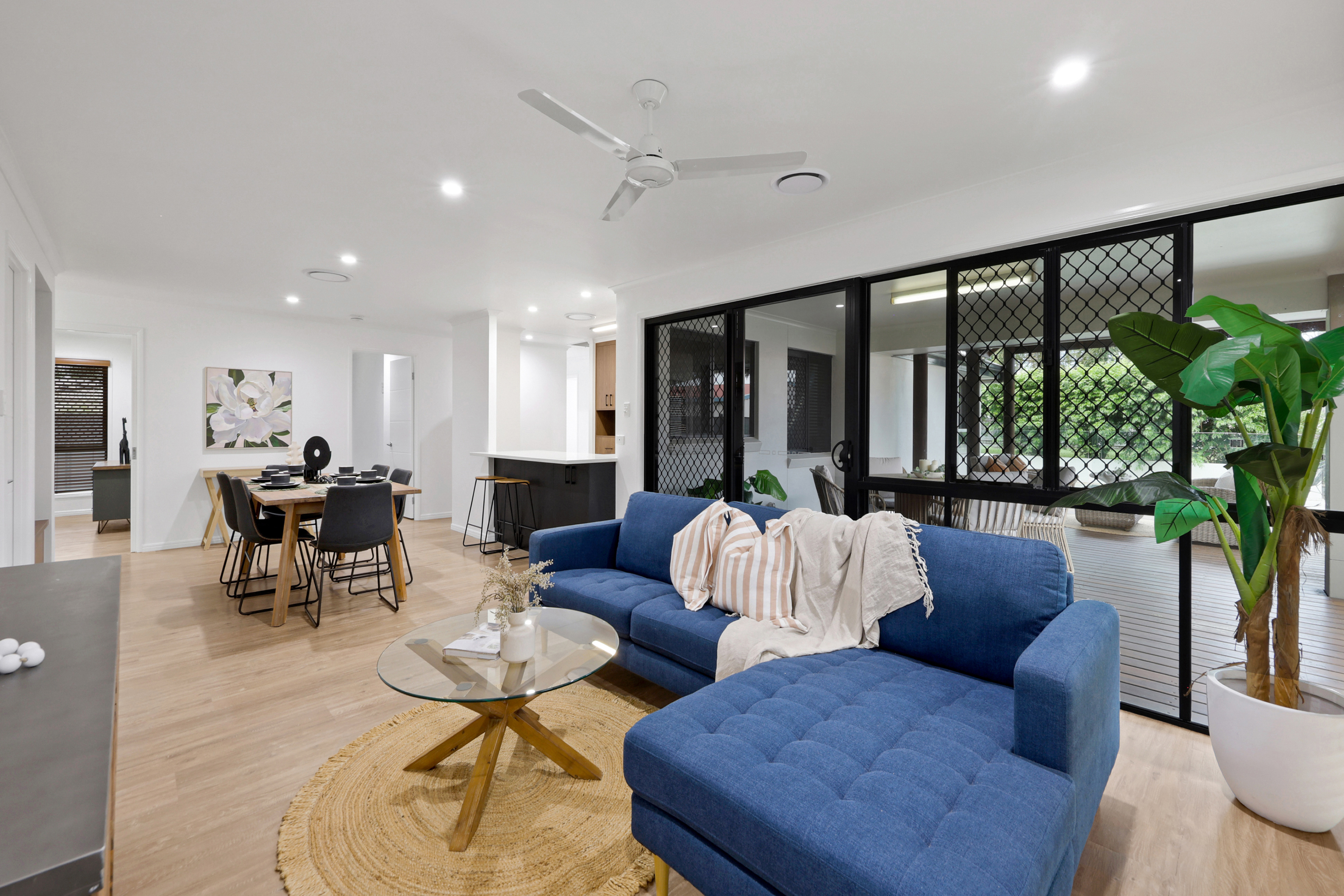 12 Eden Court, Glenella - Thumbnail 8