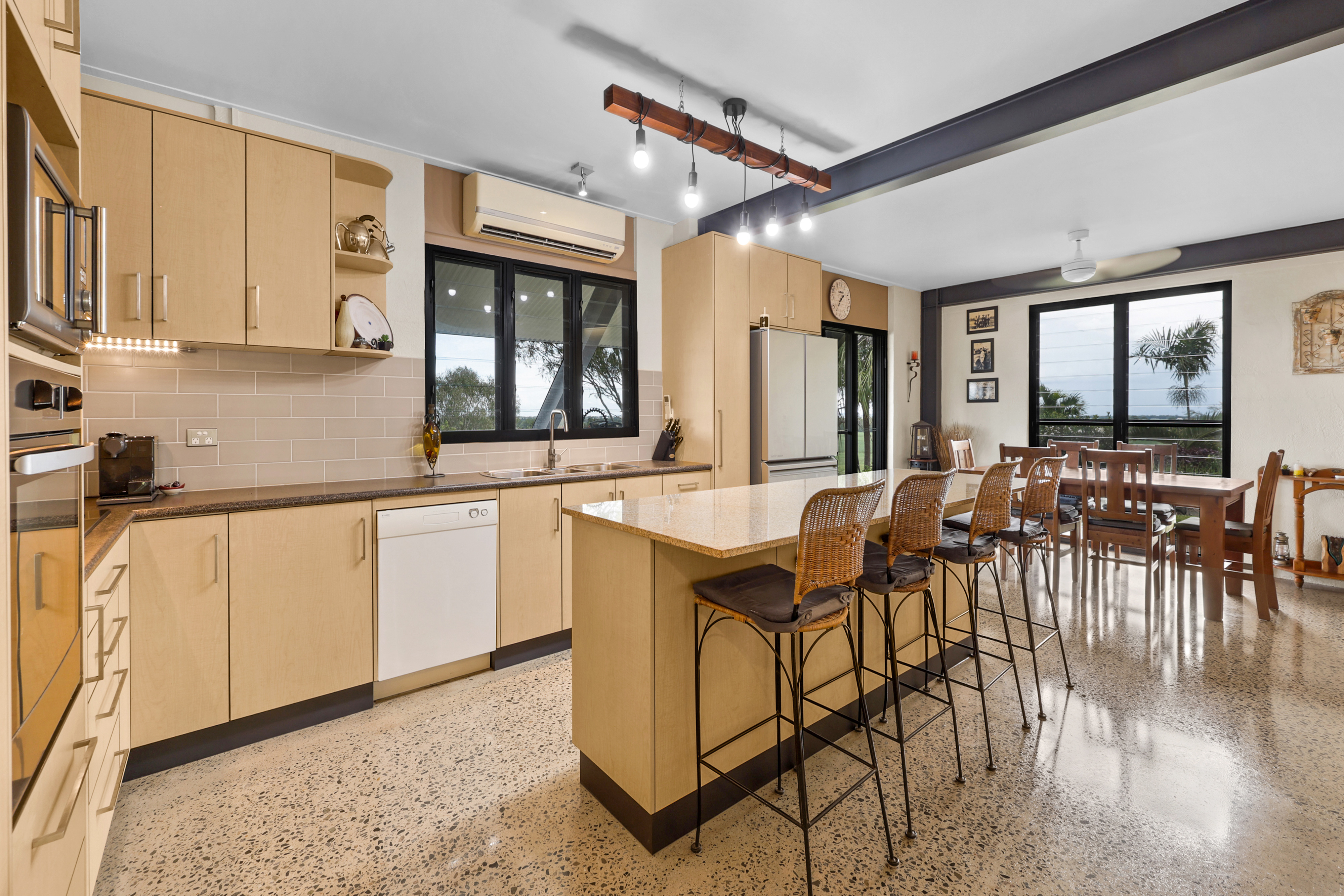 61 Ashlea Road, Dumbleton - Thumbnail 3