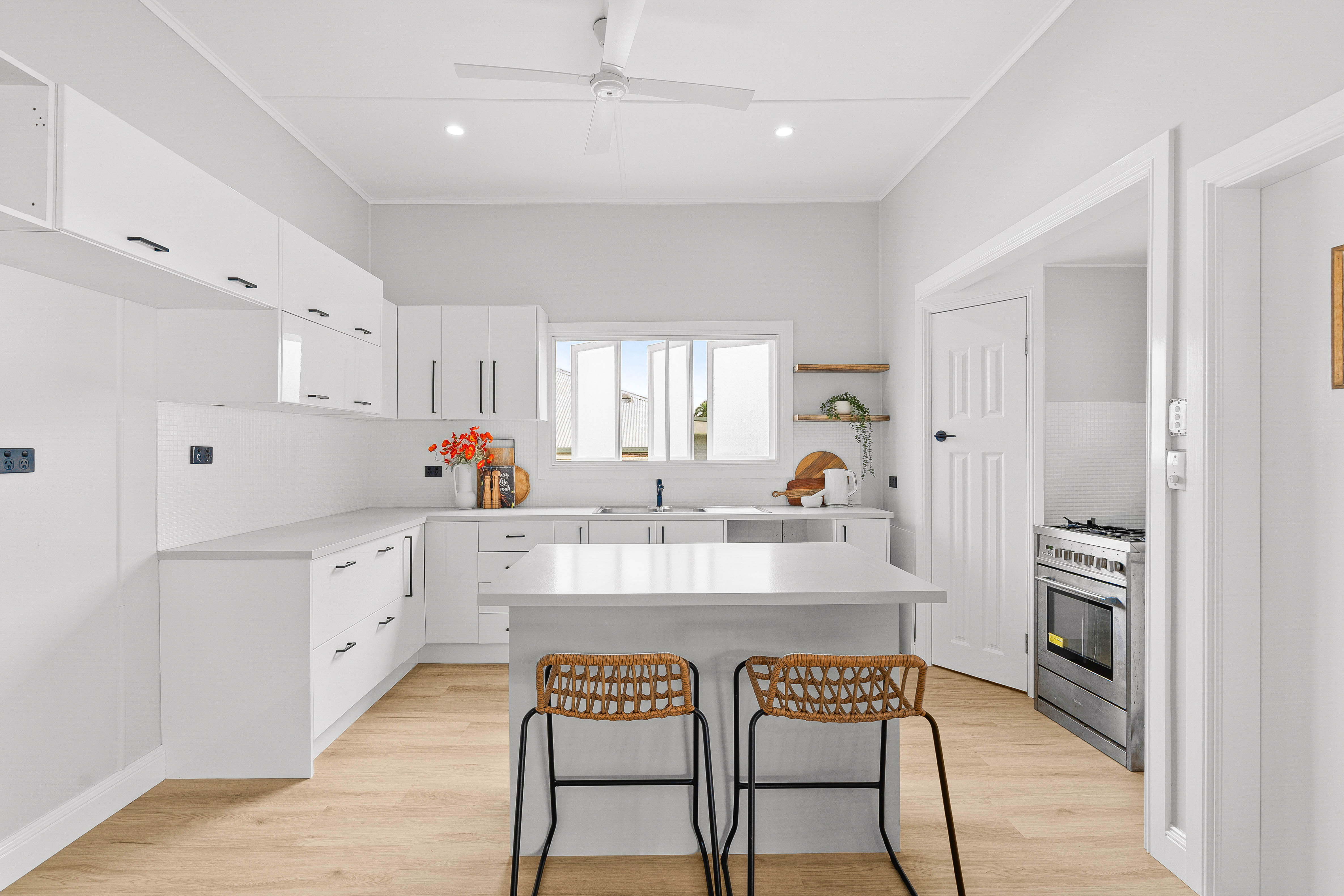 22 Lloyd Street, West Mackay - Thumbnail 3