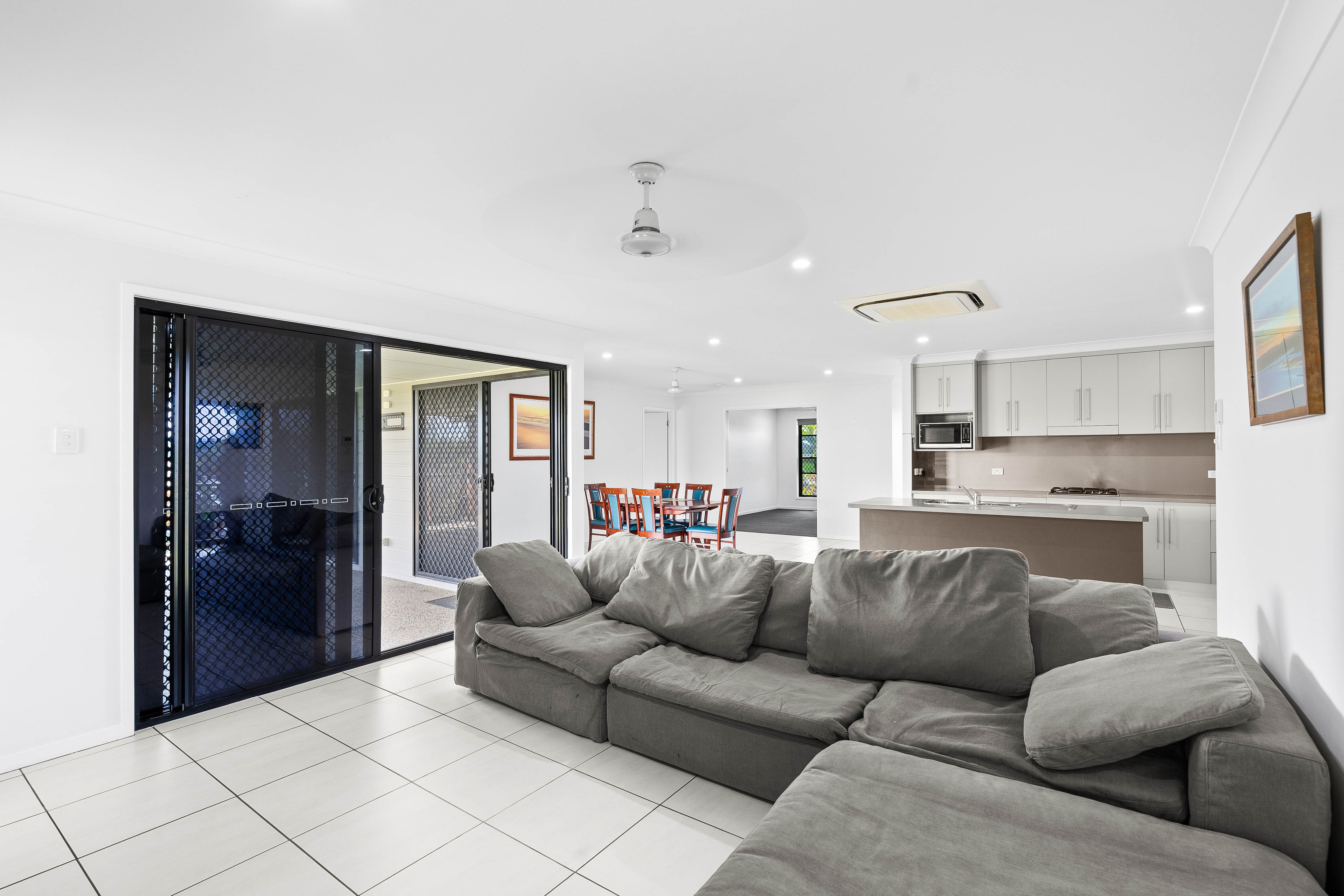 335 Holmes Road, Bakers Creek - Thumbnail 8