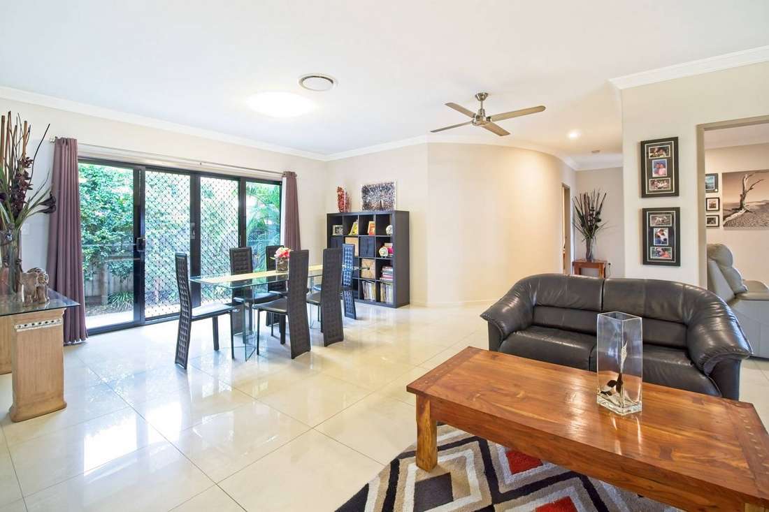 56 Douglas Crescent, Rural View - Thumbnail 6