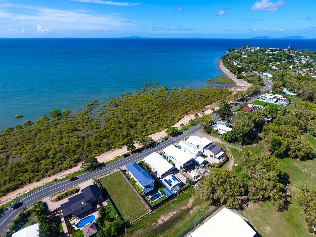 17 Slade Esplanade, Slade Point - Thumbnail 3