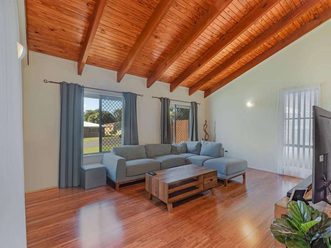 Property Sale at 10 Grevillea Drive, GLENELLA QLD, 4740 Explore