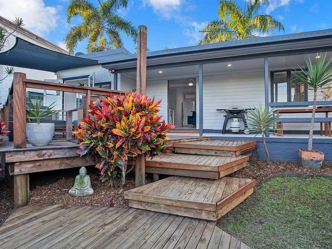 Property Sale at 106 Mango Avenue, EIMEO QLD, 4740 Explore Property