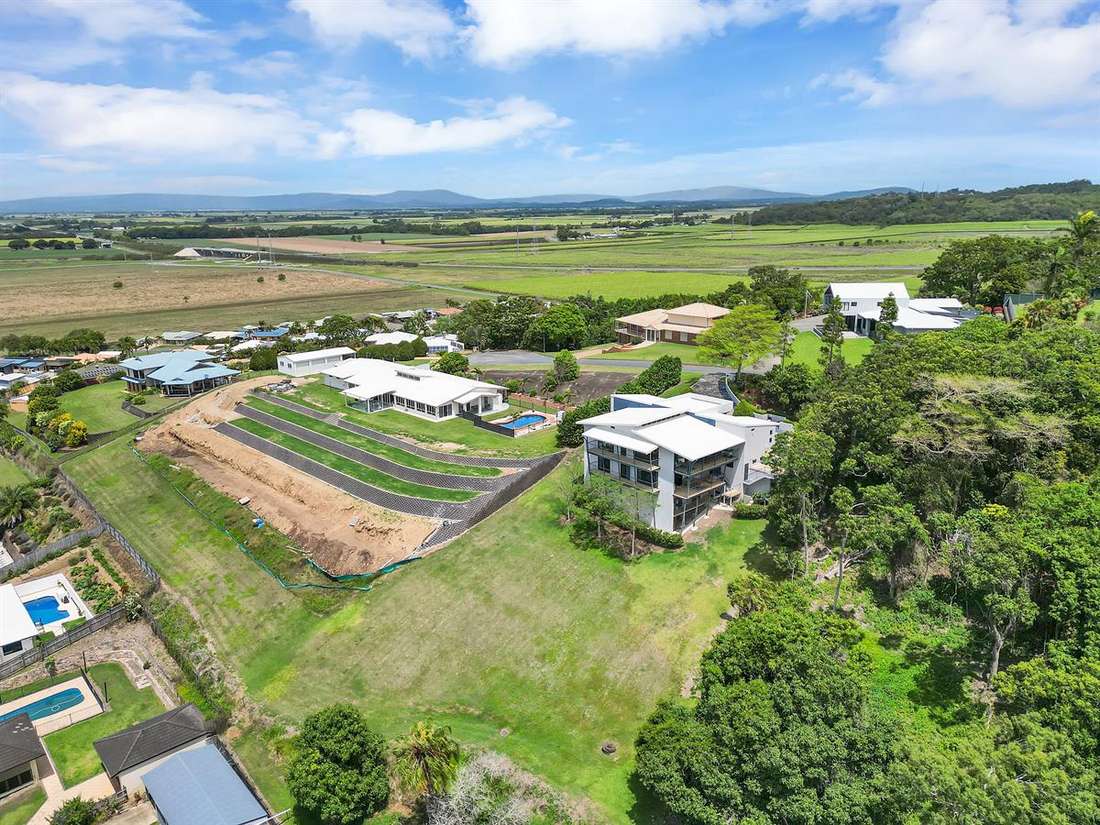 Property Sale at 13C Wrights Road, GLENELLA QLD, 4740 Explore