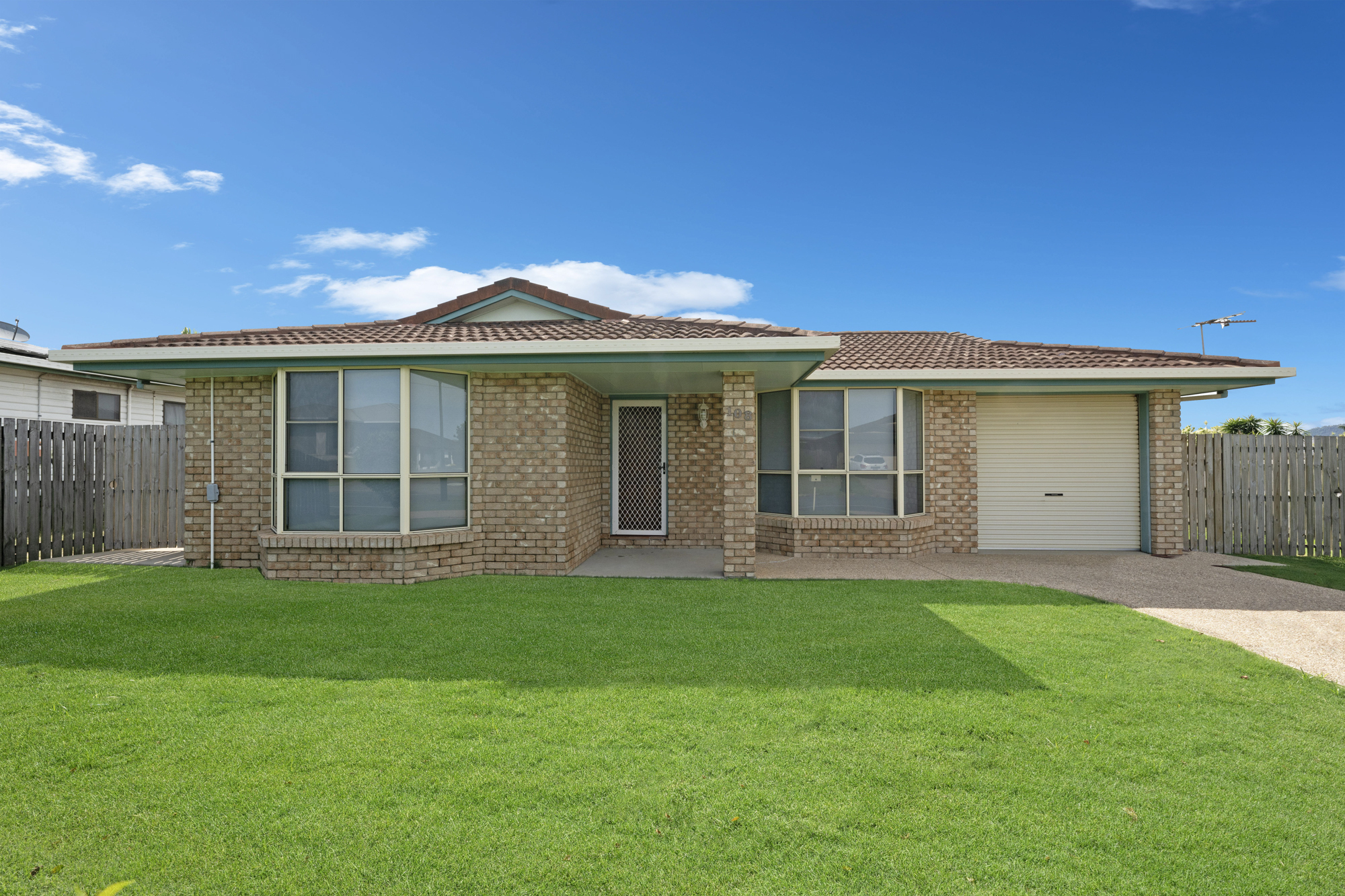 108 Kennys Road, Marian - Thumbnail 2