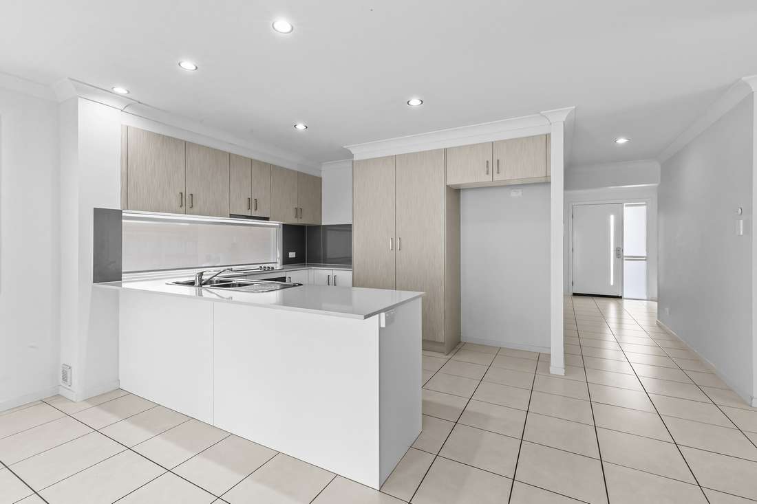 23 Hinze Circuit, Rural View - Thumbnail 7