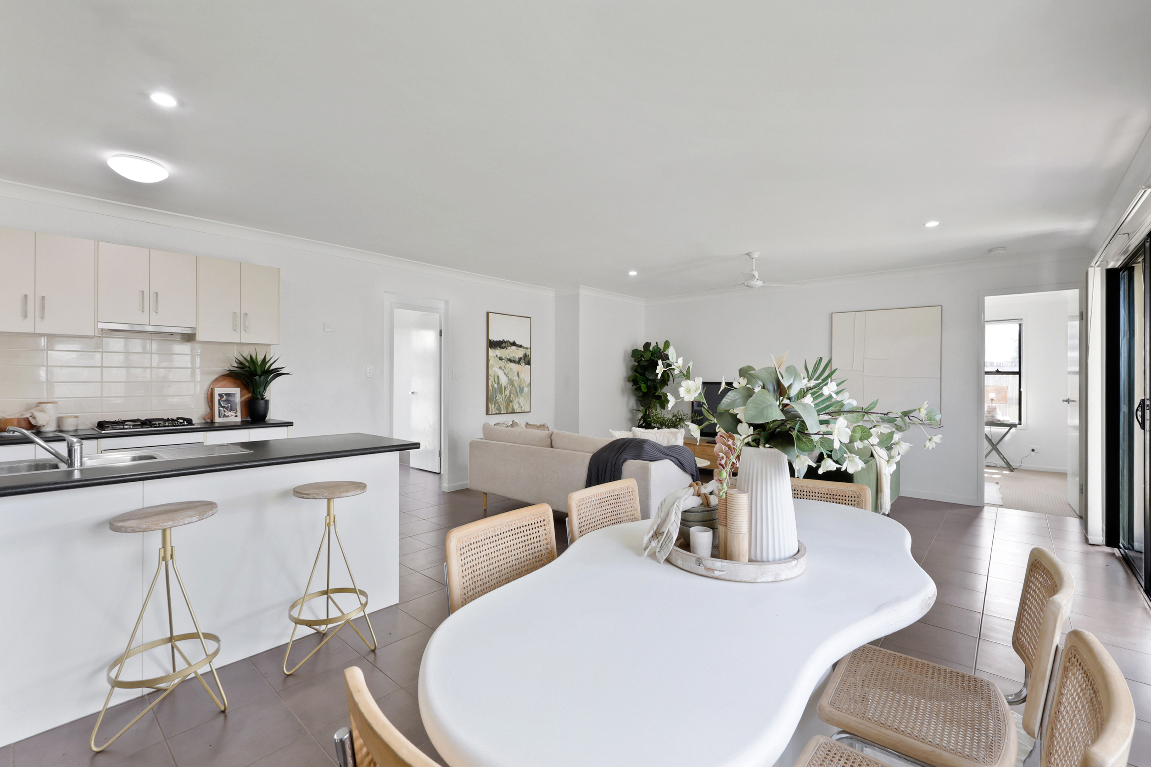 11 Cartledge Court, North Mackay - Thumbnail 2