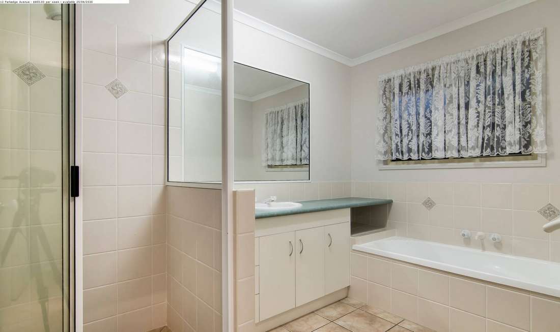 Photo 10 of 57 Ben Nevis Street, Beaconsfield