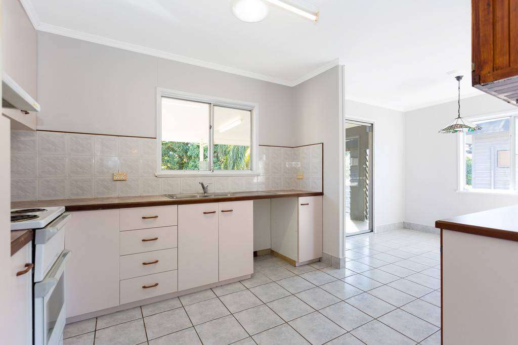 10 Rosella Street, Slade Point - Thumbnail 4