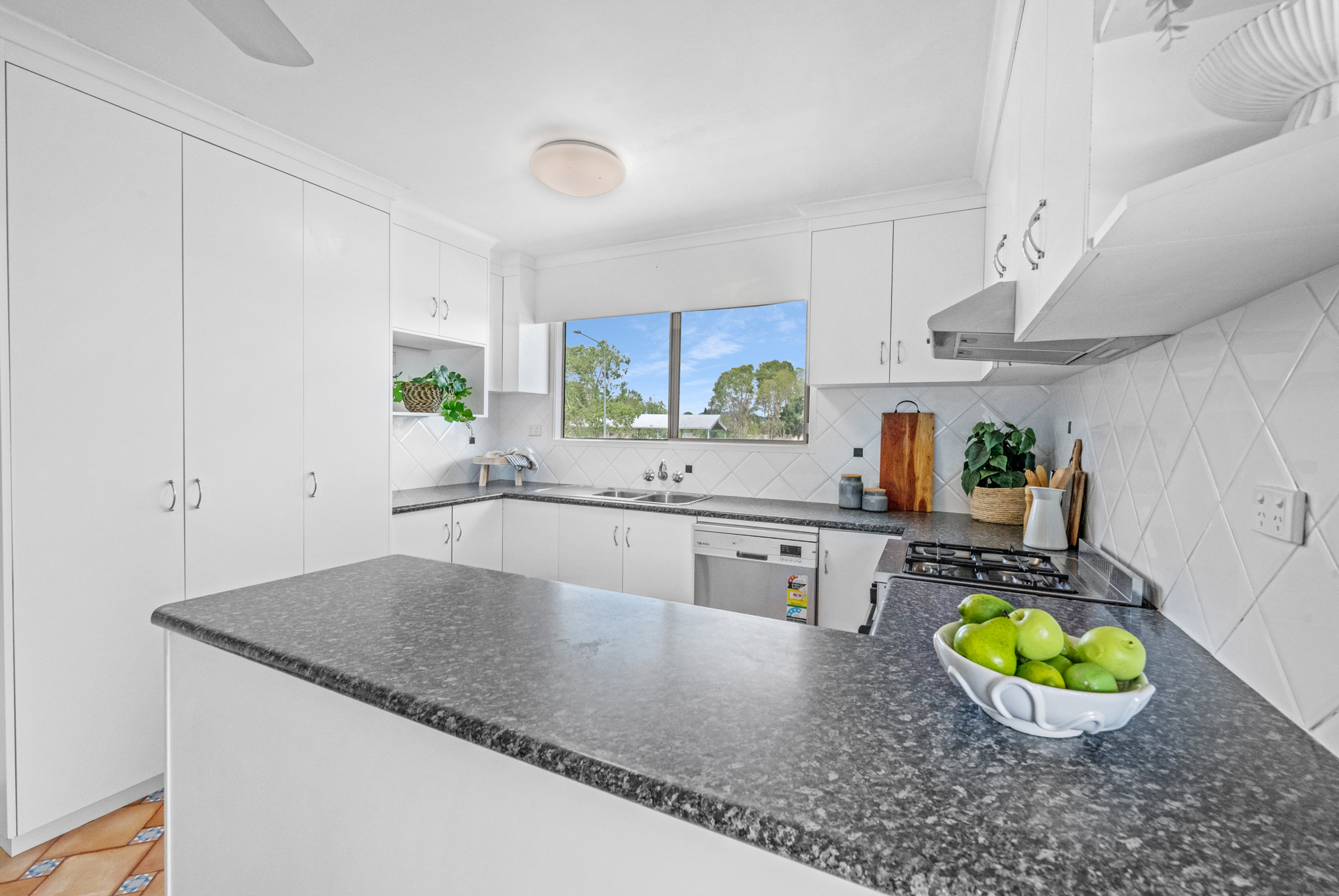 50 Nicklin Drive, Beaconsfield - Thumbnail 8