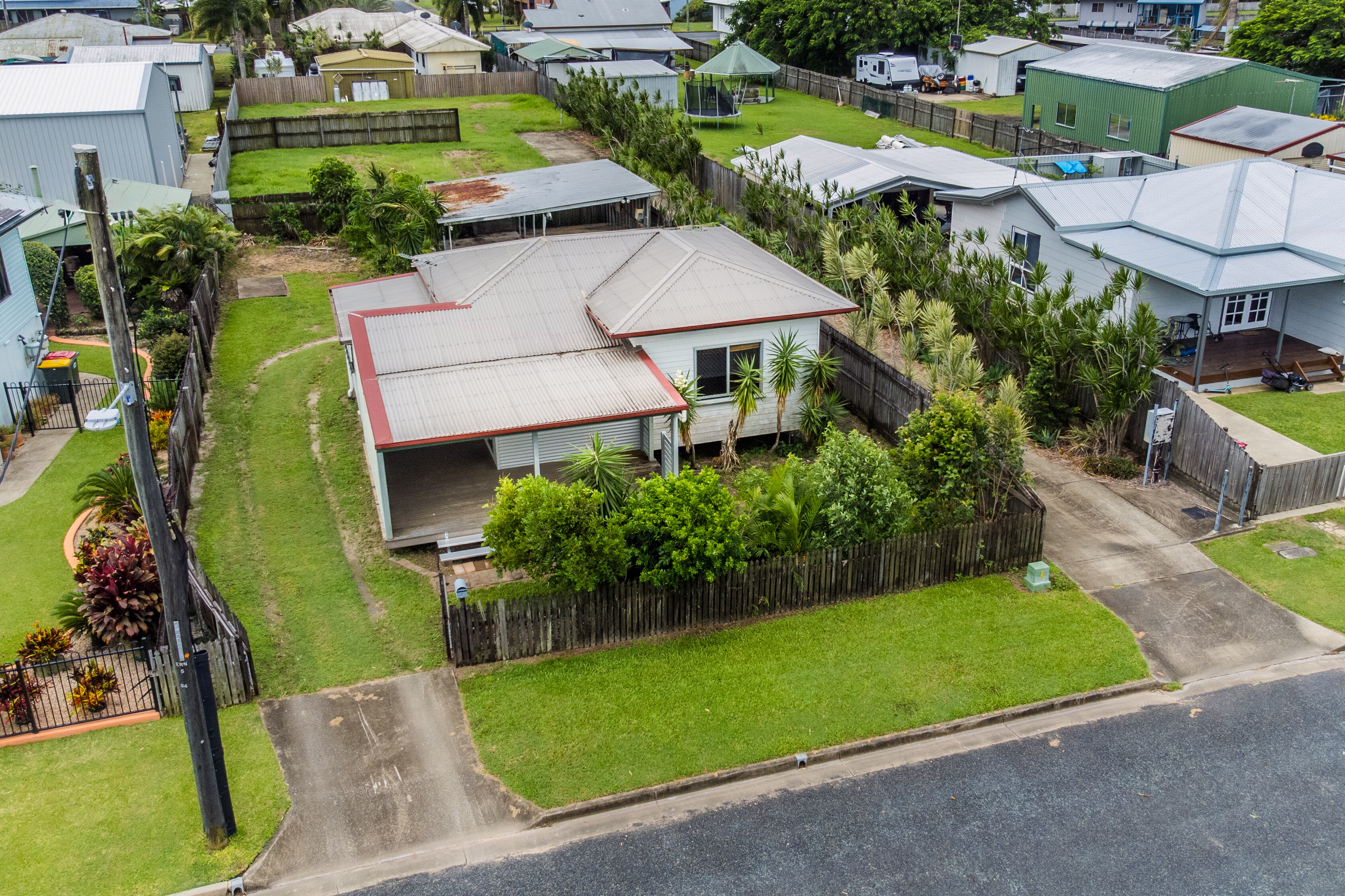 9 Ernest Street, North Mackay - Thumbnail 2