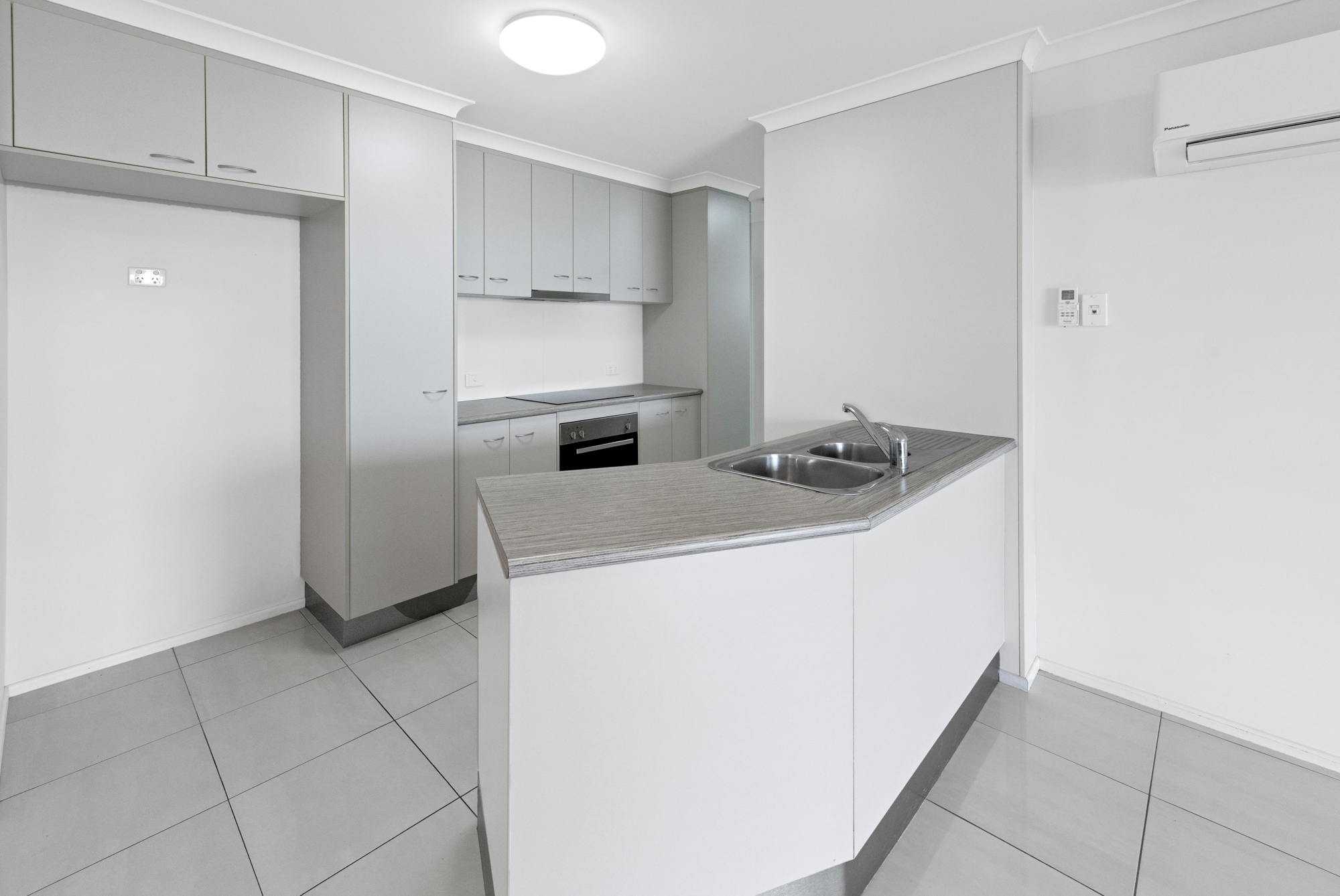 8/10 Turner Street, Mackay - Thumbnail 3