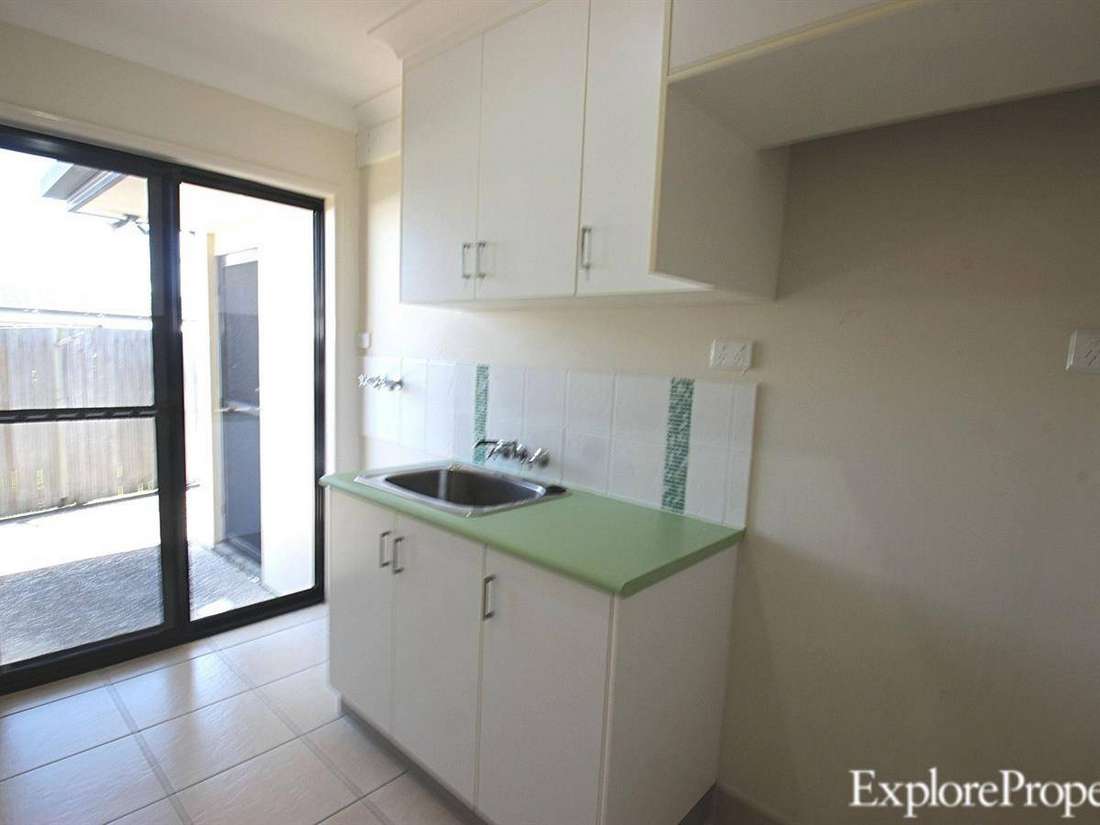 Property Lease at 39 Botha Street, BLACKS BEACH QLD, 4740 Explore