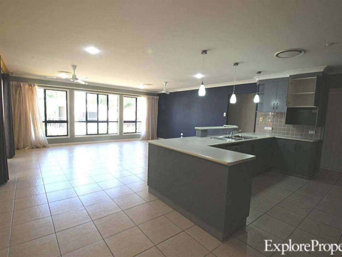 Property Lease at 39 Botha Street, BLACKS BEACH QLD, 4740 Explore