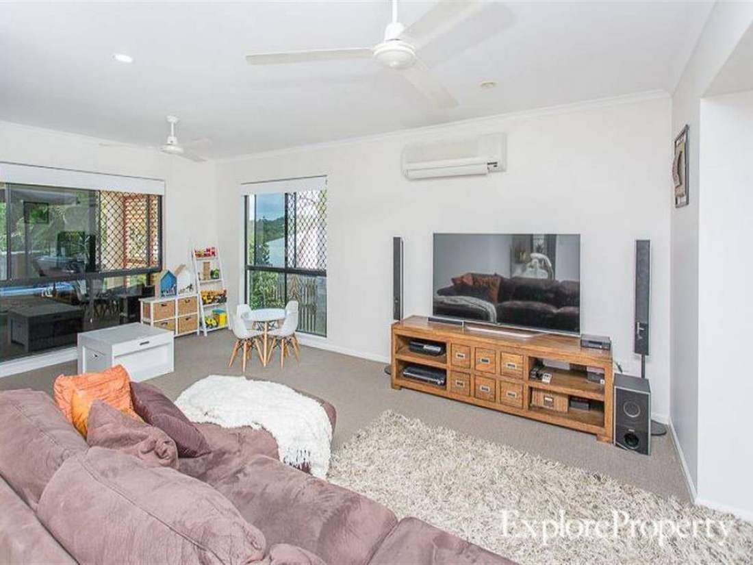 Property Lease at 22 Mulcahy Crescent, EIMEO QLD, 4740 Explore
