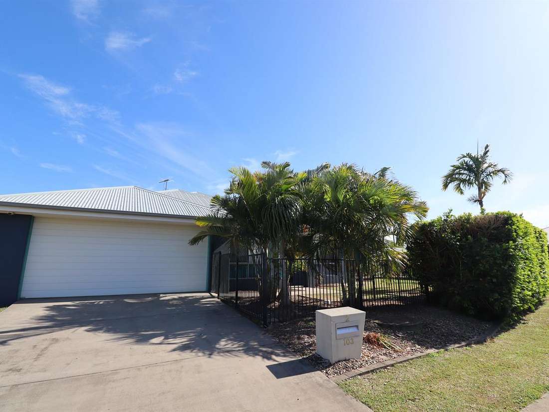 Property Lease at 2/103 Whitehaven Drive, BLACKS BEACH QLD, 4740