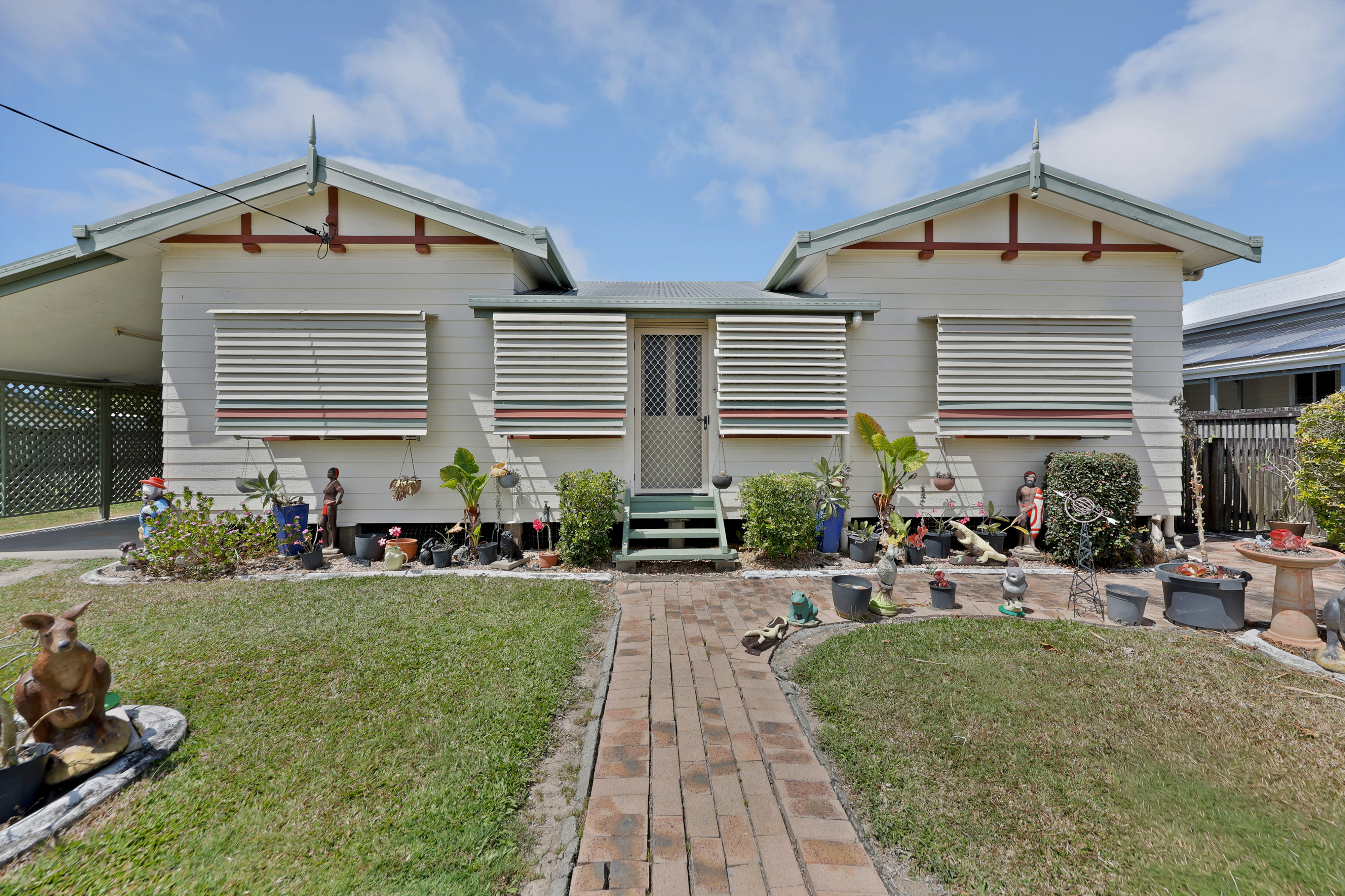 4 Howland Street, North Mackay - Image 1