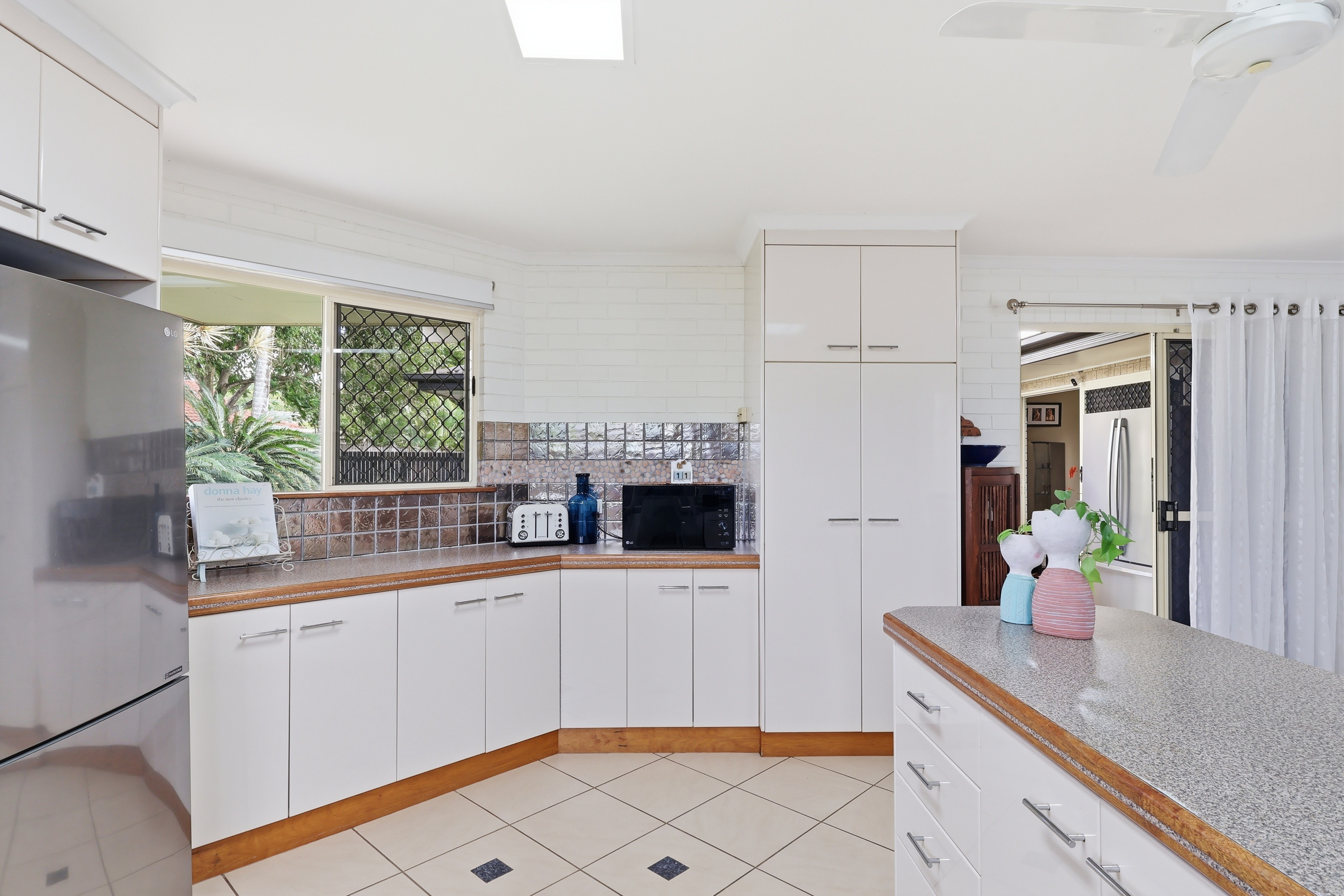 23 Border Street, Glenella - Thumbnail 6