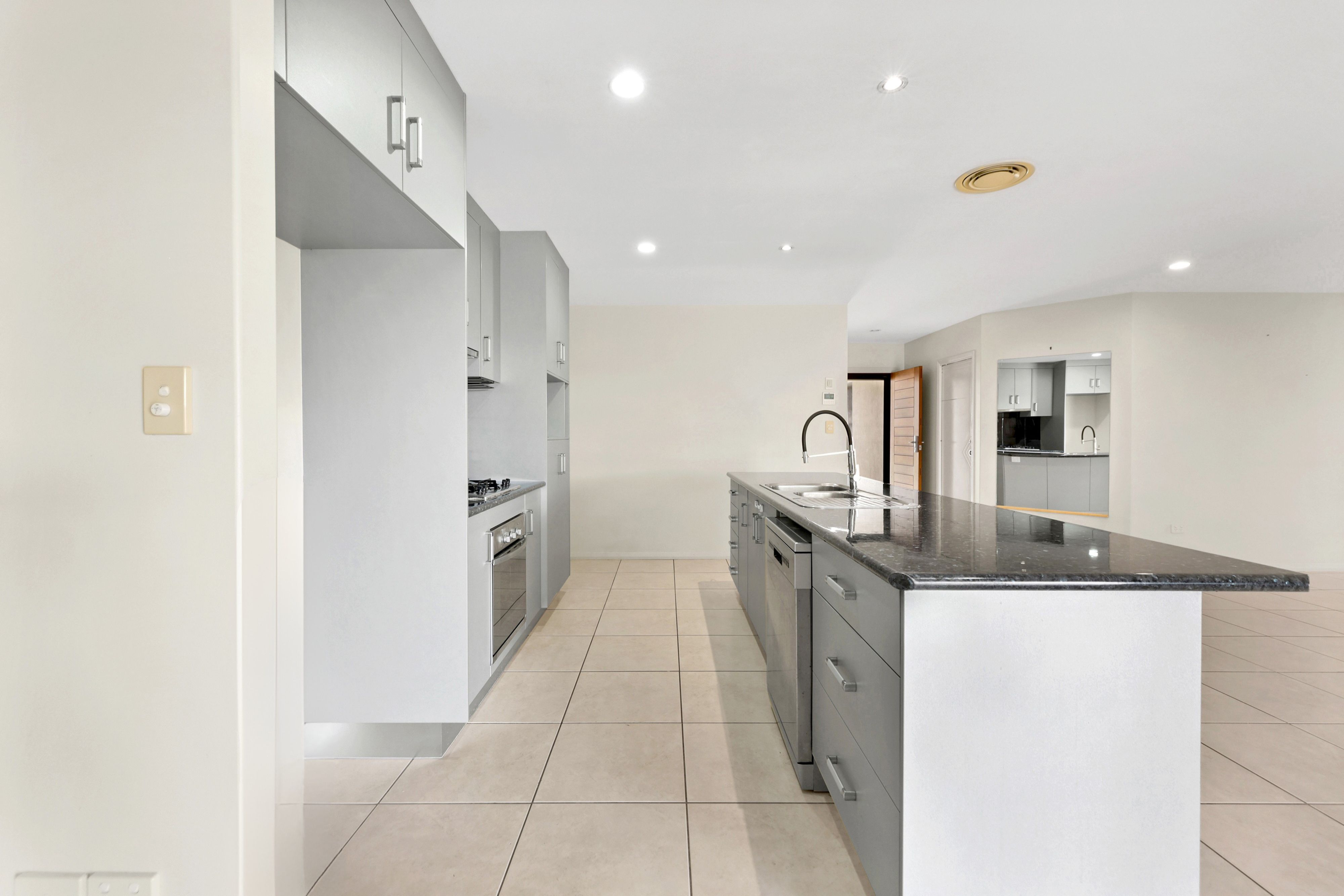 32 Morris Street, Campwin Beach - Thumbnail 6