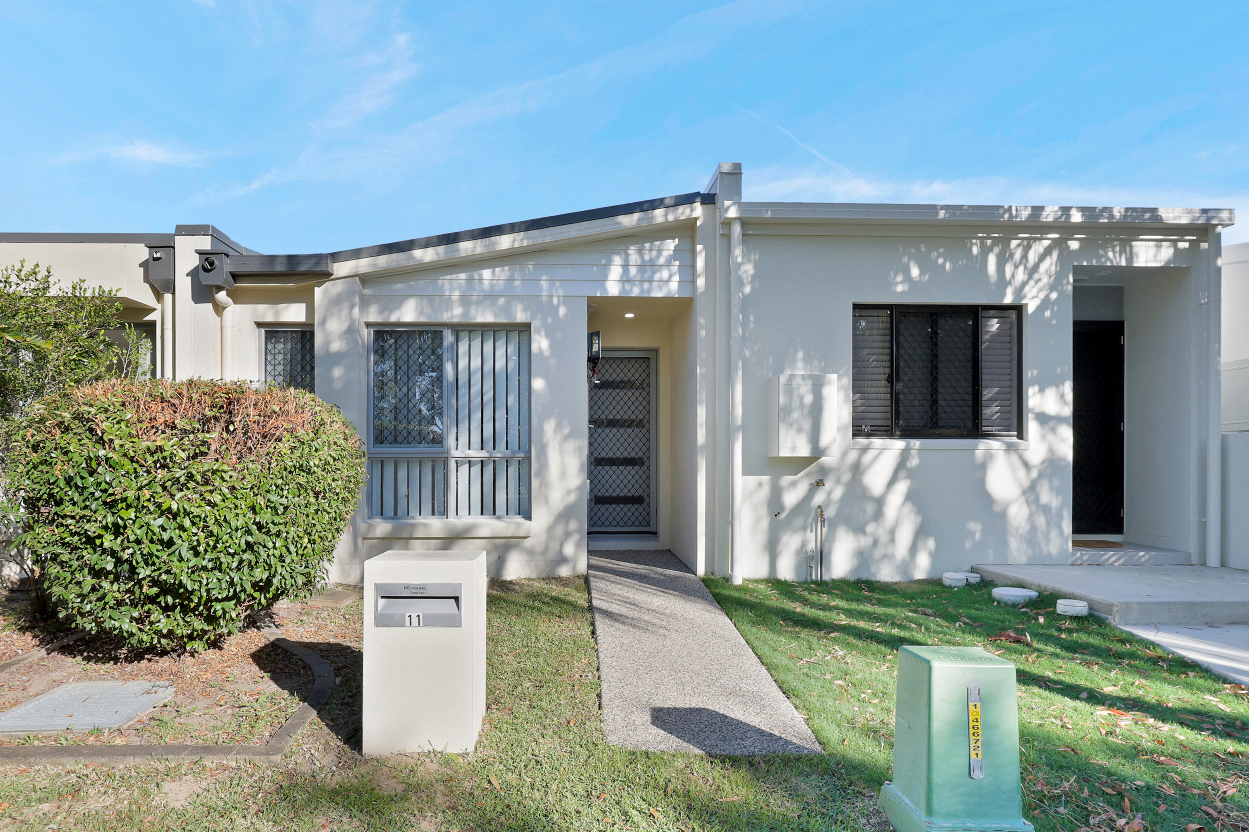 11 Miner Lane, Andergrove - Image 1