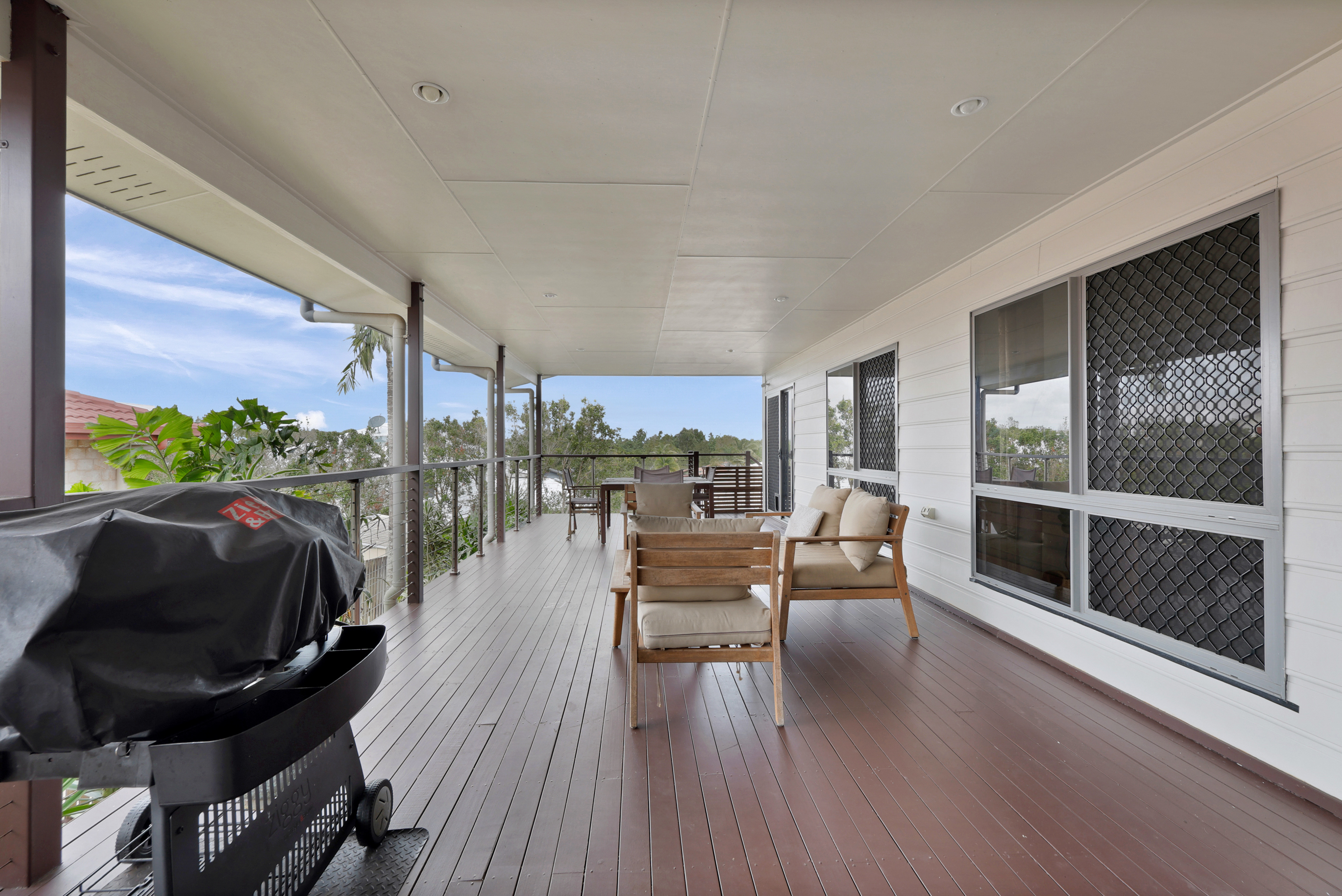 Photo 17 of 5 Stephanie Court, Glenella