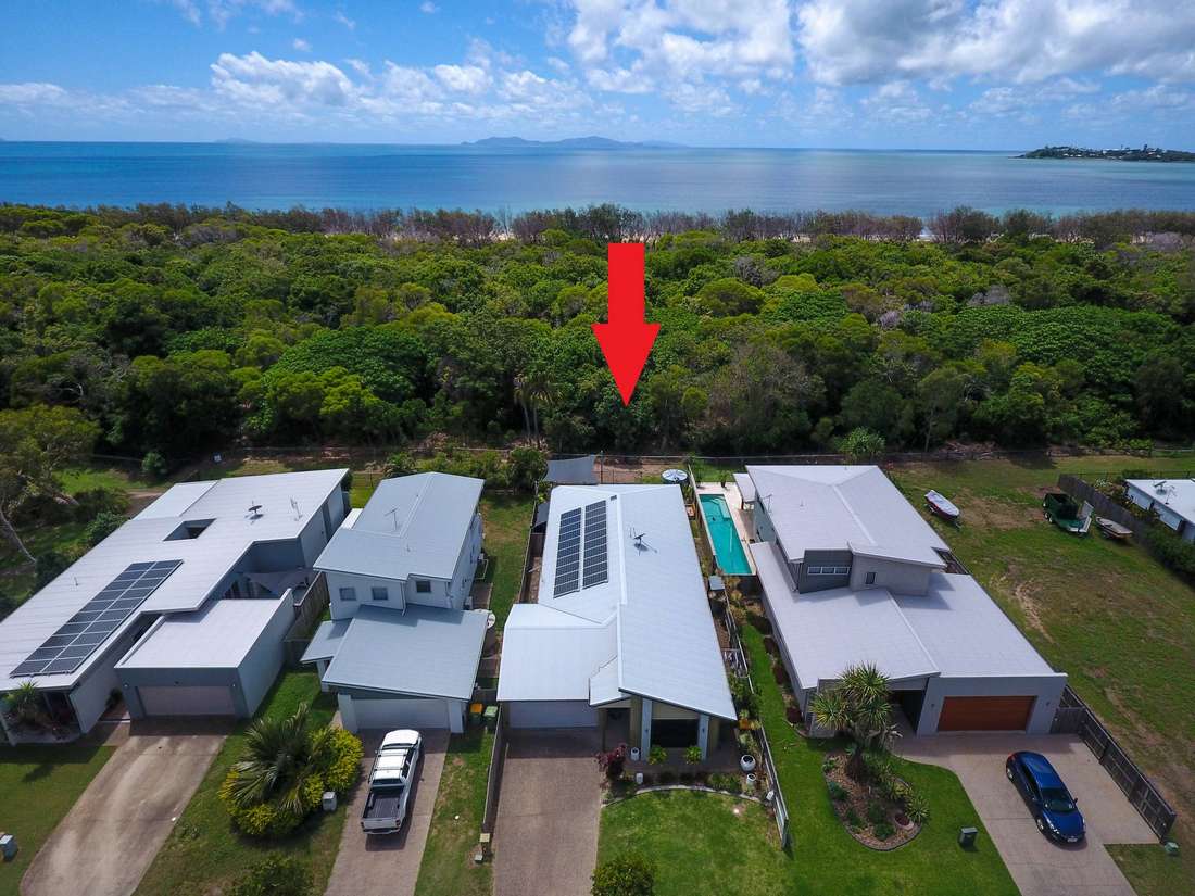 45 Corella Way, Blacks Beach - Thumbnail 2