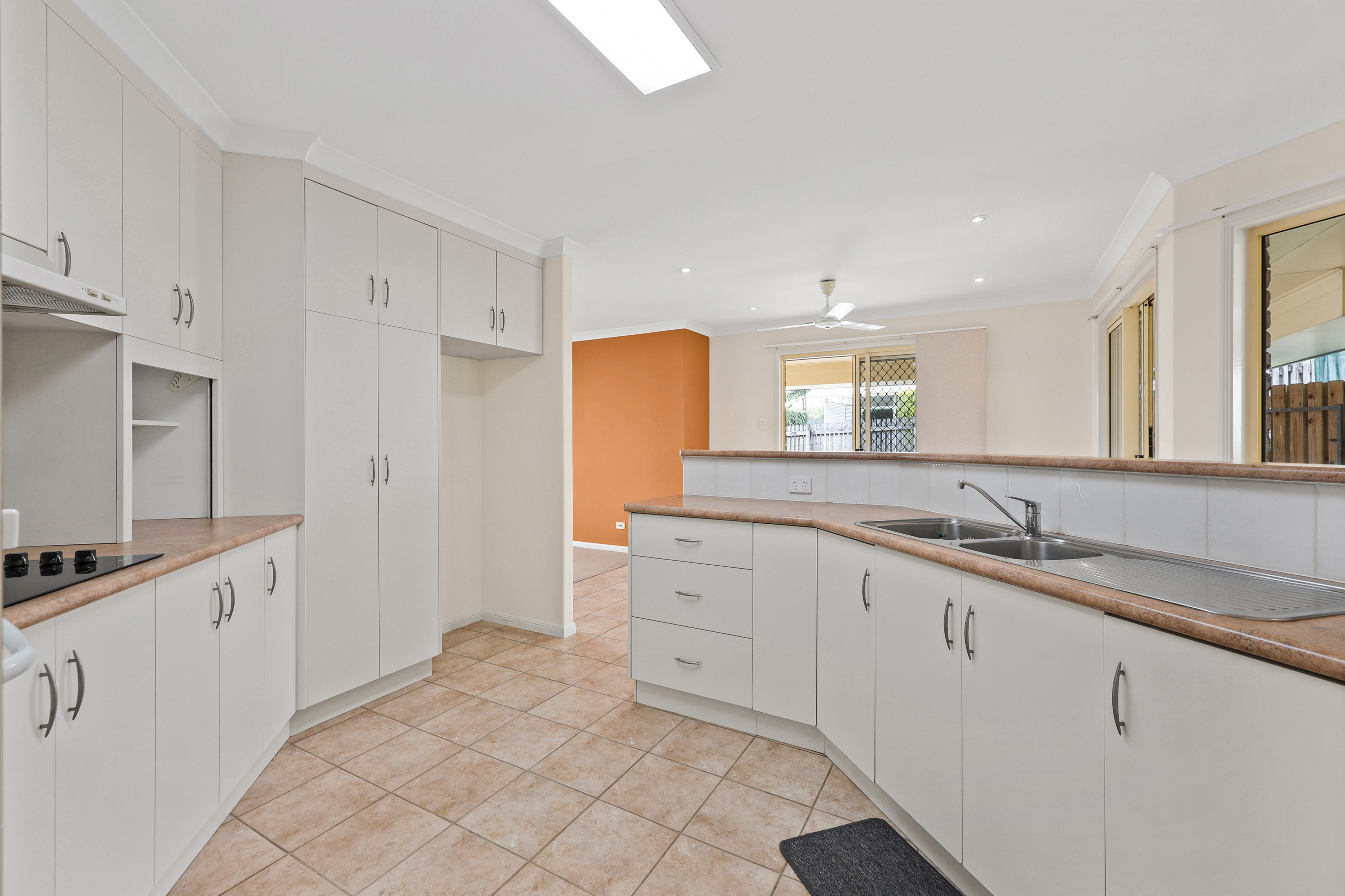 27 Kirkconell Street, Beaconsfield - Thumbnail 3