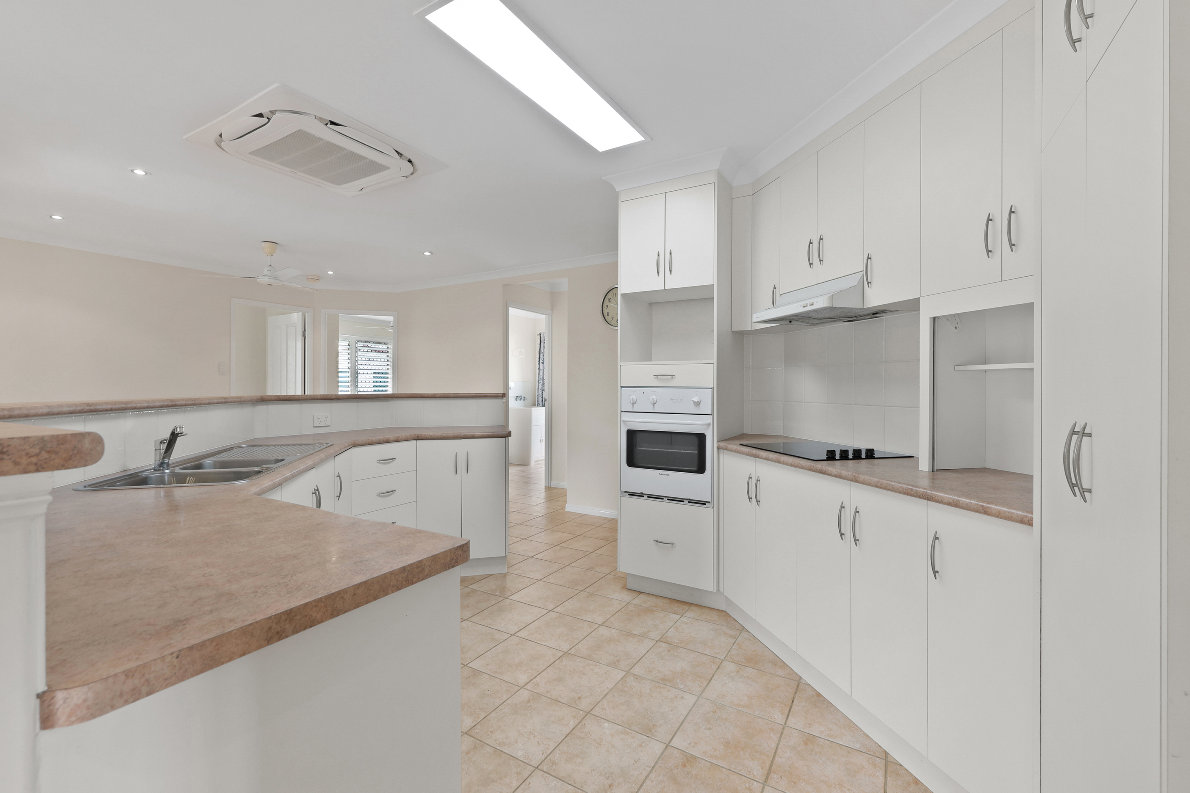 27 Kirkconell Street, Beaconsfield - Thumbnail 2