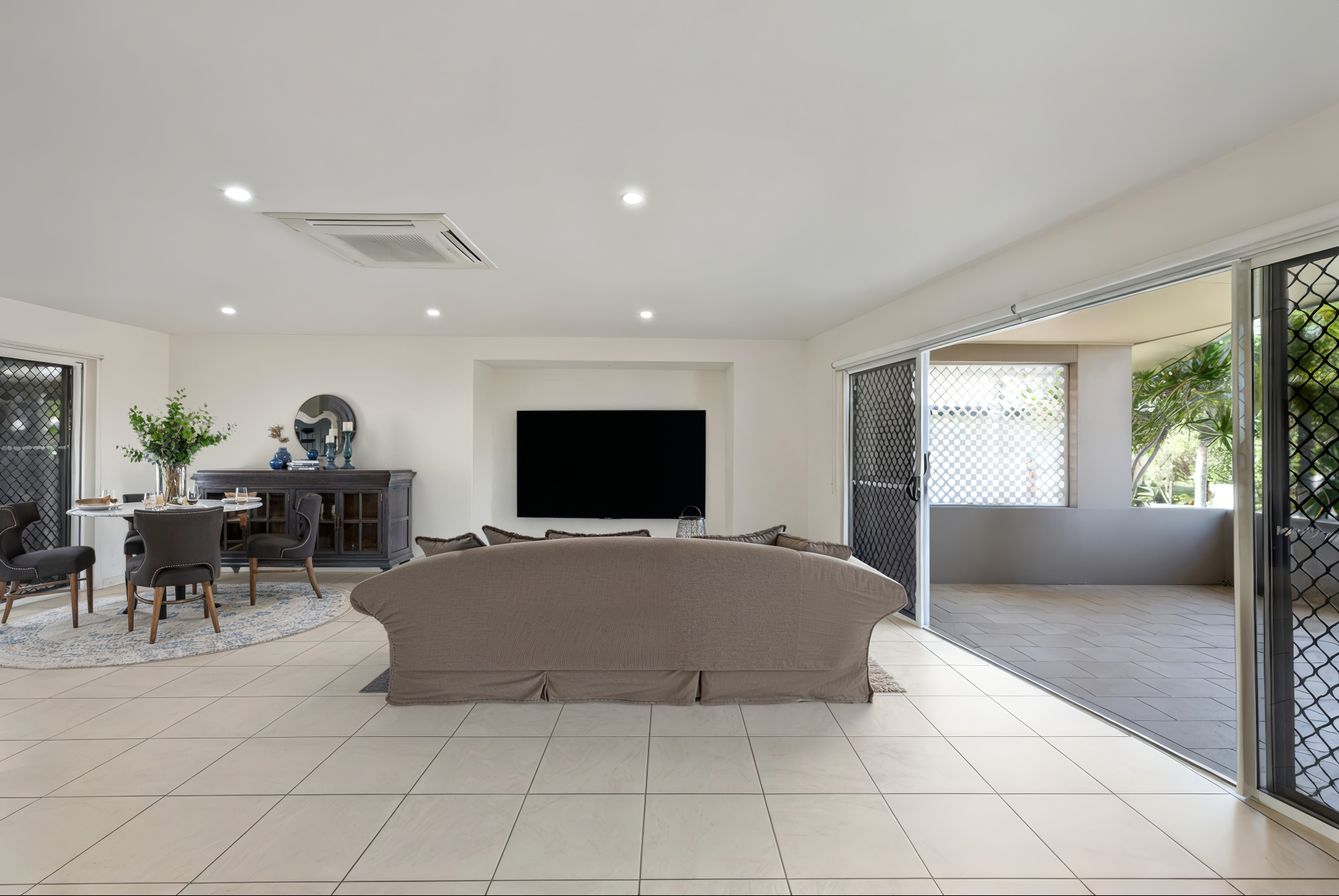 7 Portside Place, Shoal Point - Thumbnail 6