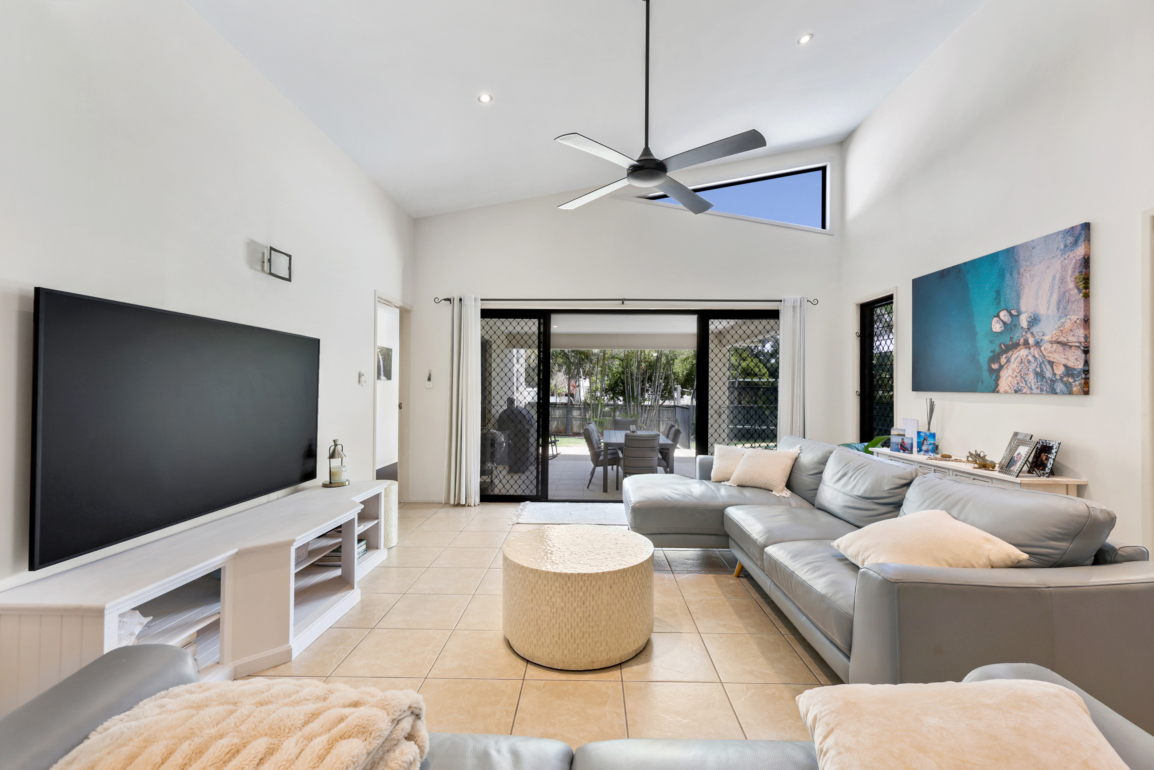 4 Seaspray Close, Shoal Point - Thumbnail 5