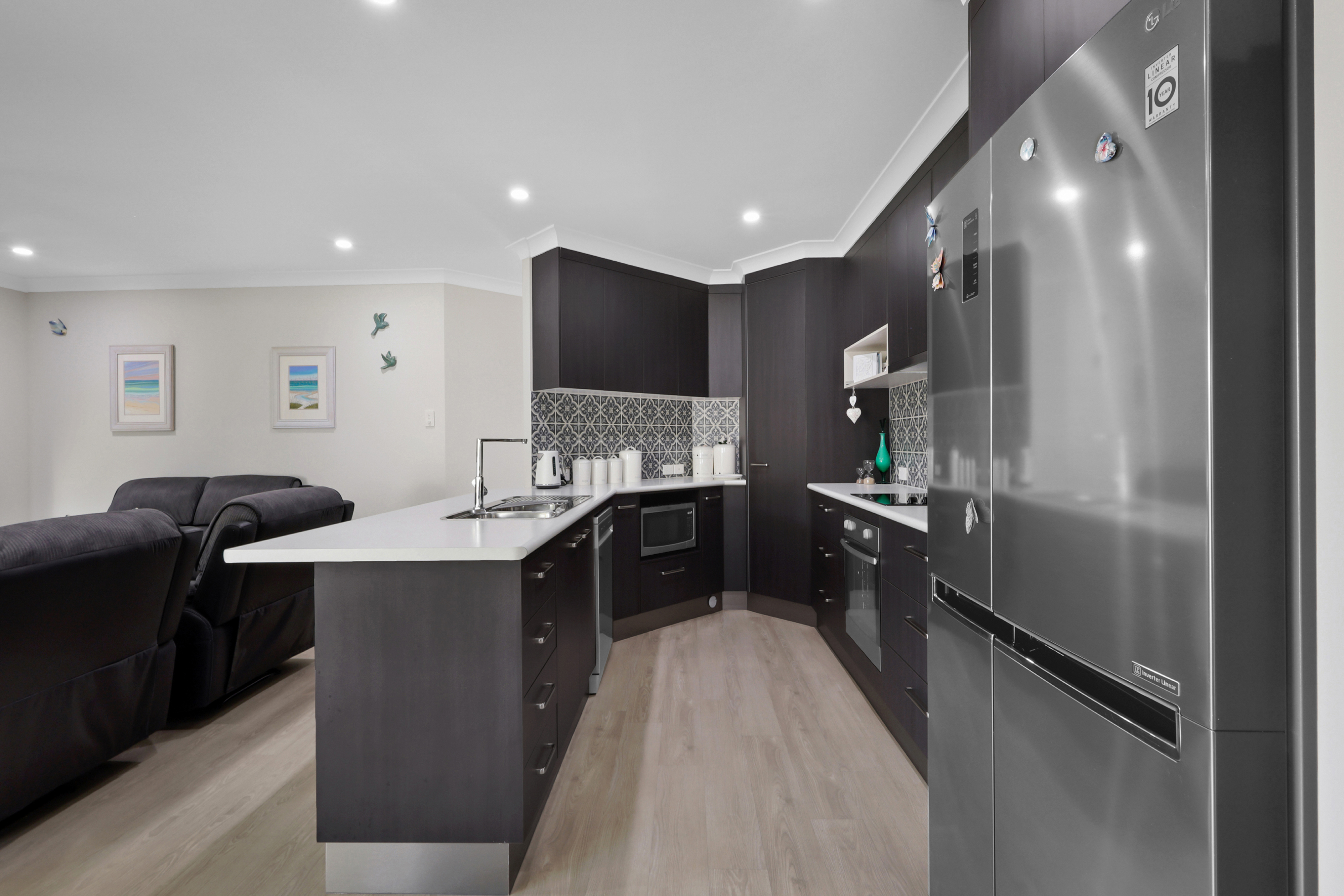 21 Mod Crescent, Beaconsfield - Thumbnail 2