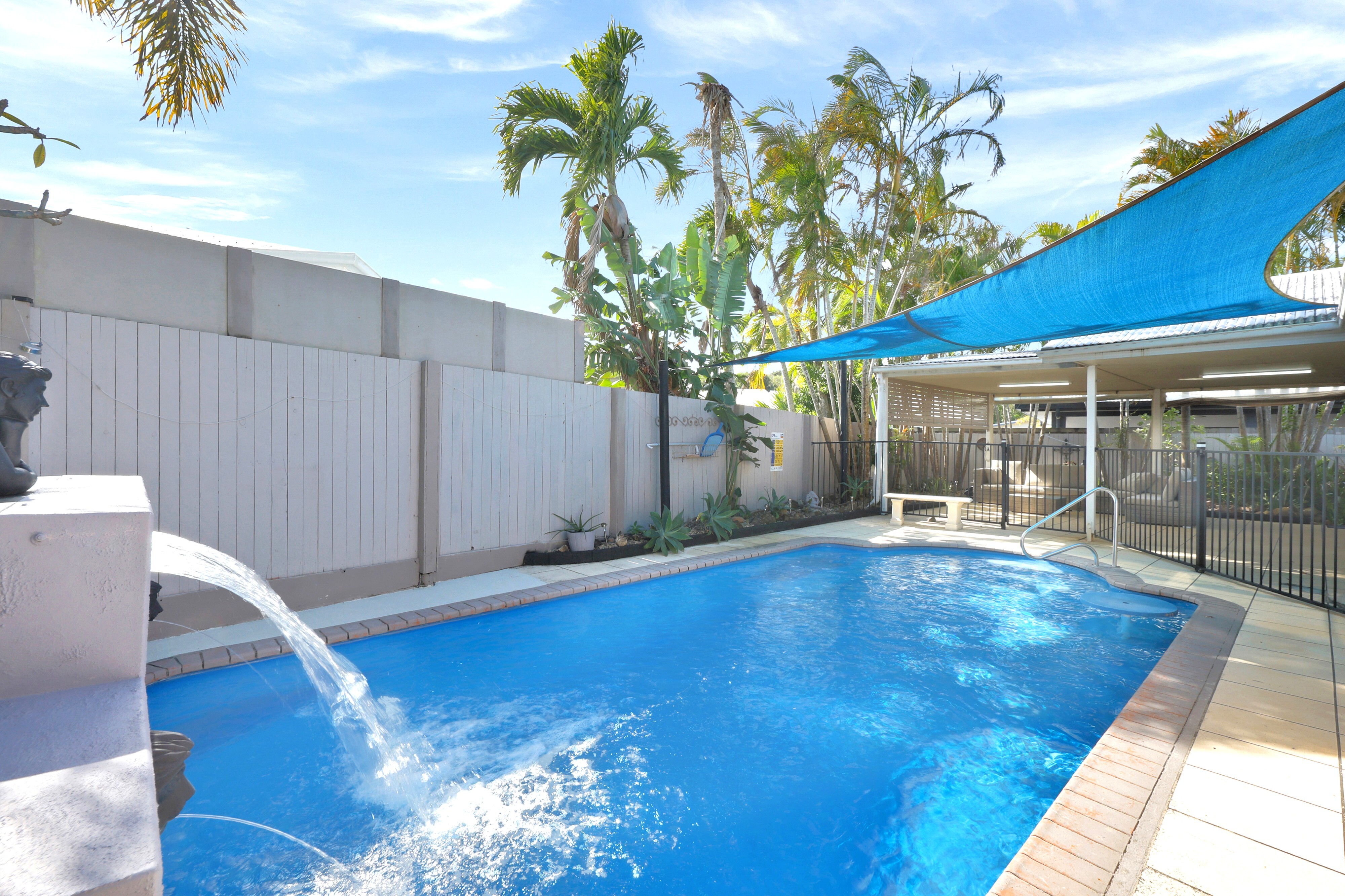 7 Portside Place, Shoal Point - Image 1