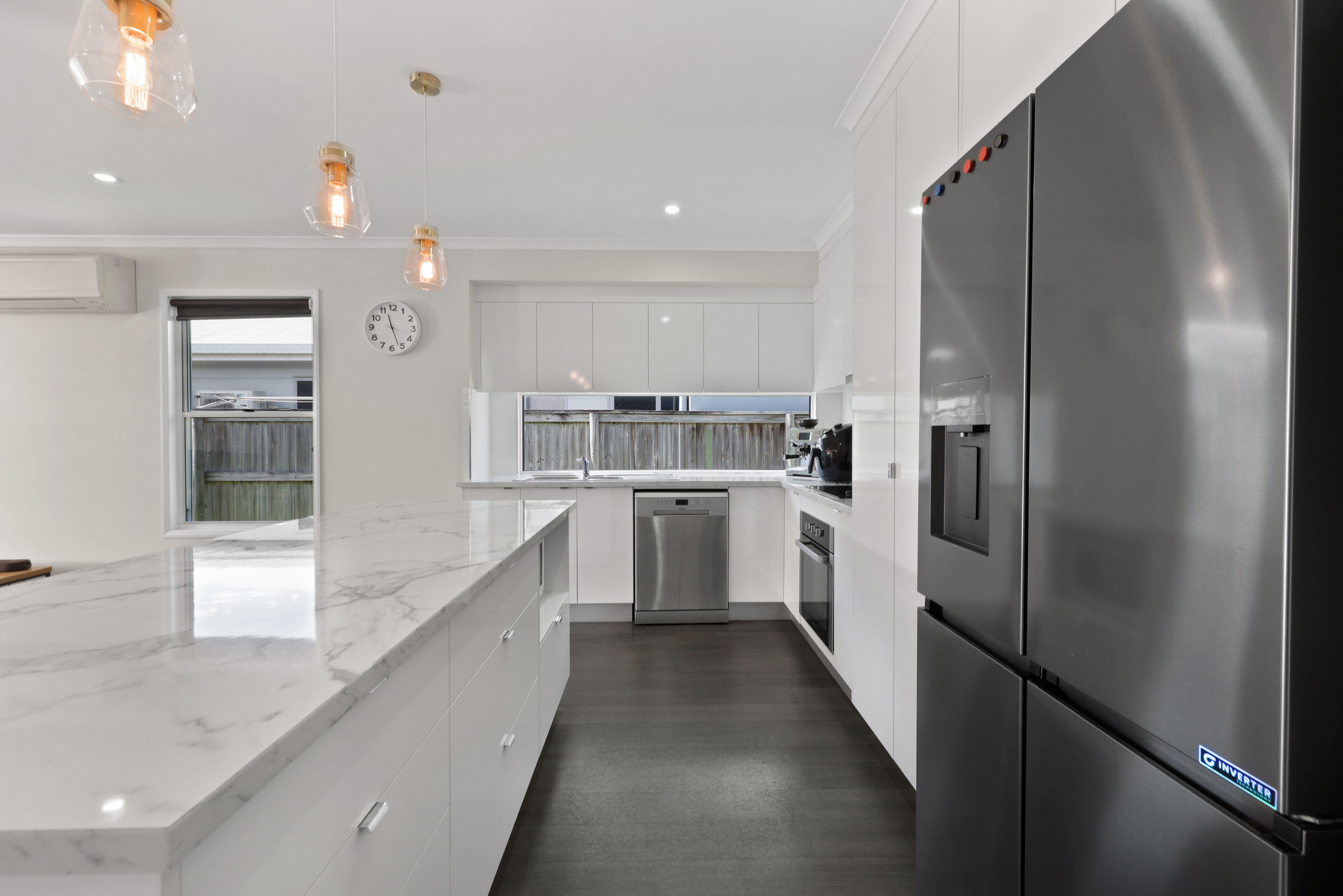 9 Darcy Boulevard, Beaconsfield - Thumbnail 3