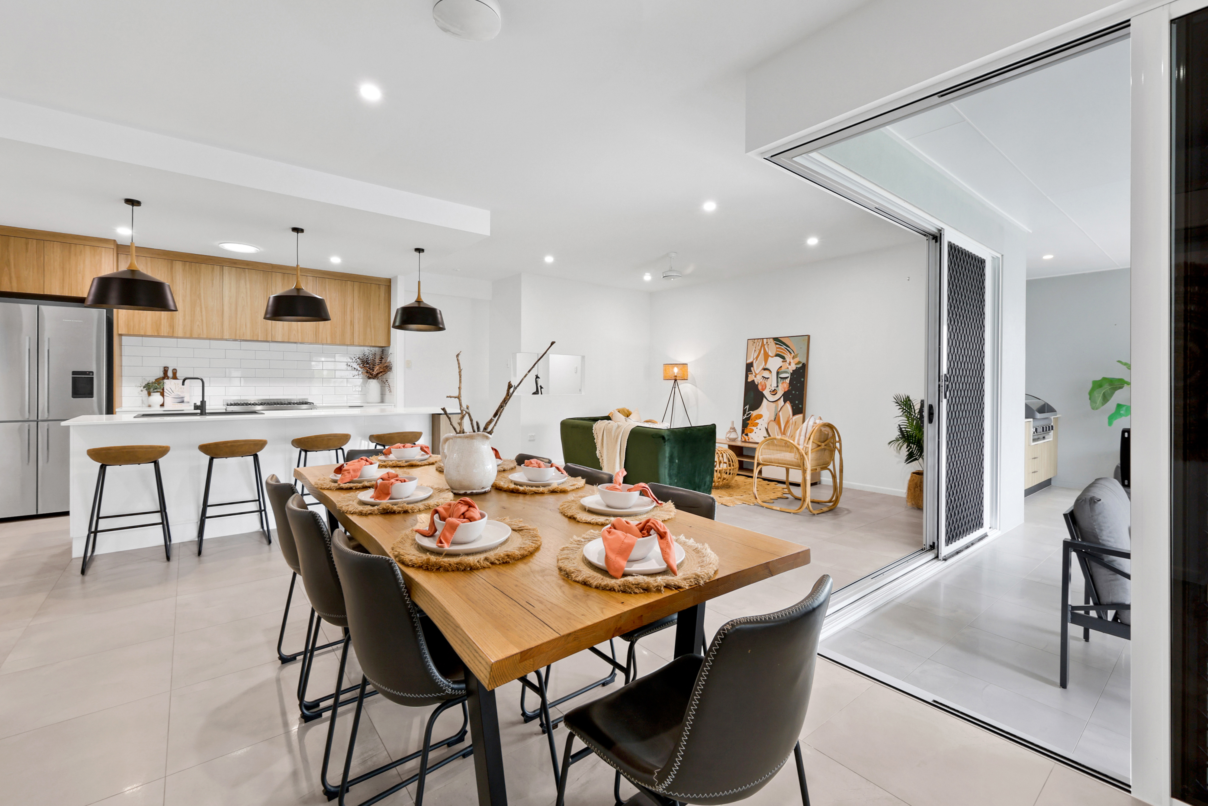 7 Mod Crescent, Beaconsfield - Thumbnail 3