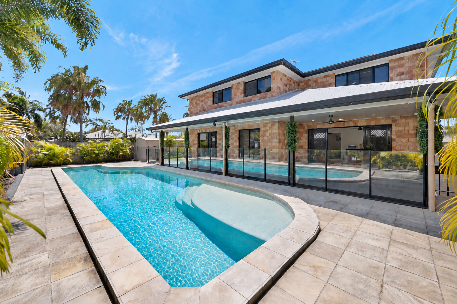 2 Friarbird Avenue, Blacks Beach - Image 1