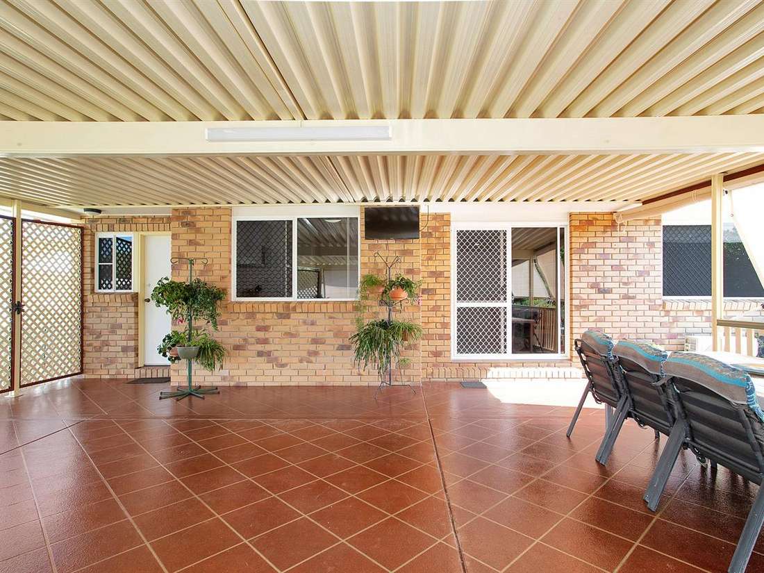 Property Sale at 19 Campwin Beach Road, CAMPWIN BEACH QLD, 4737